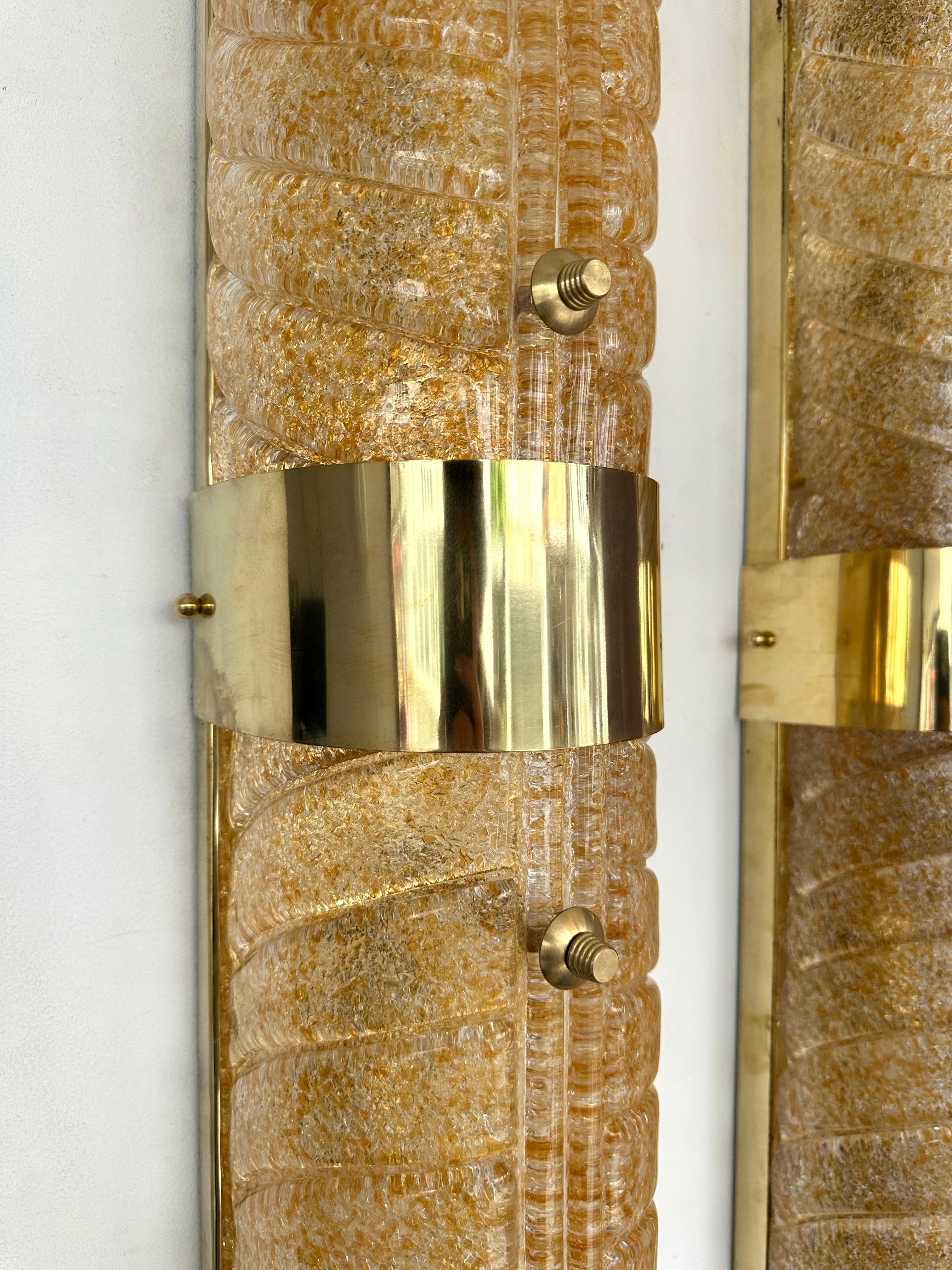 Contemporary Pair of Brass and Palm Murano Glass Sconces, Italy For Sale 3