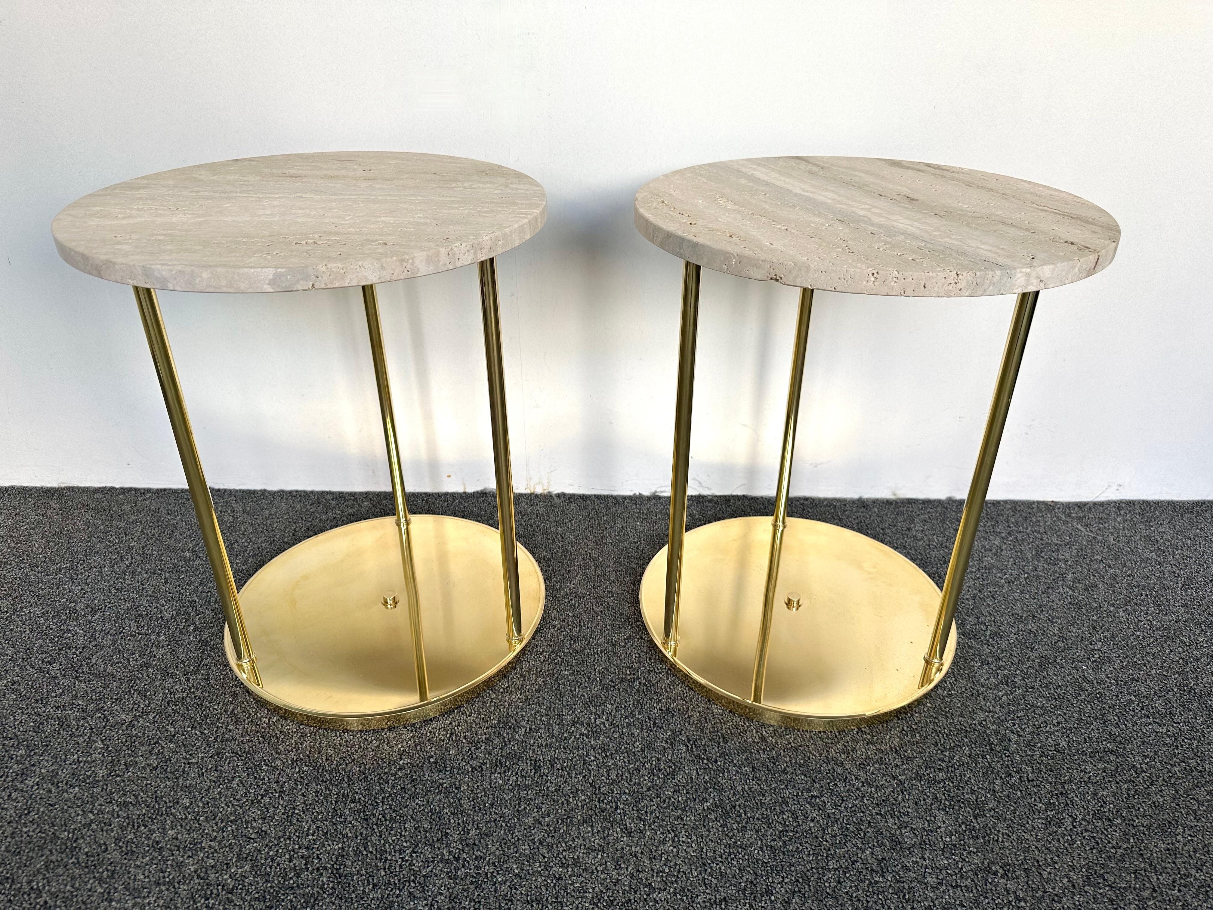Contemporary Pair of Brass and Travertine Side Tables, Italy For Sale 5