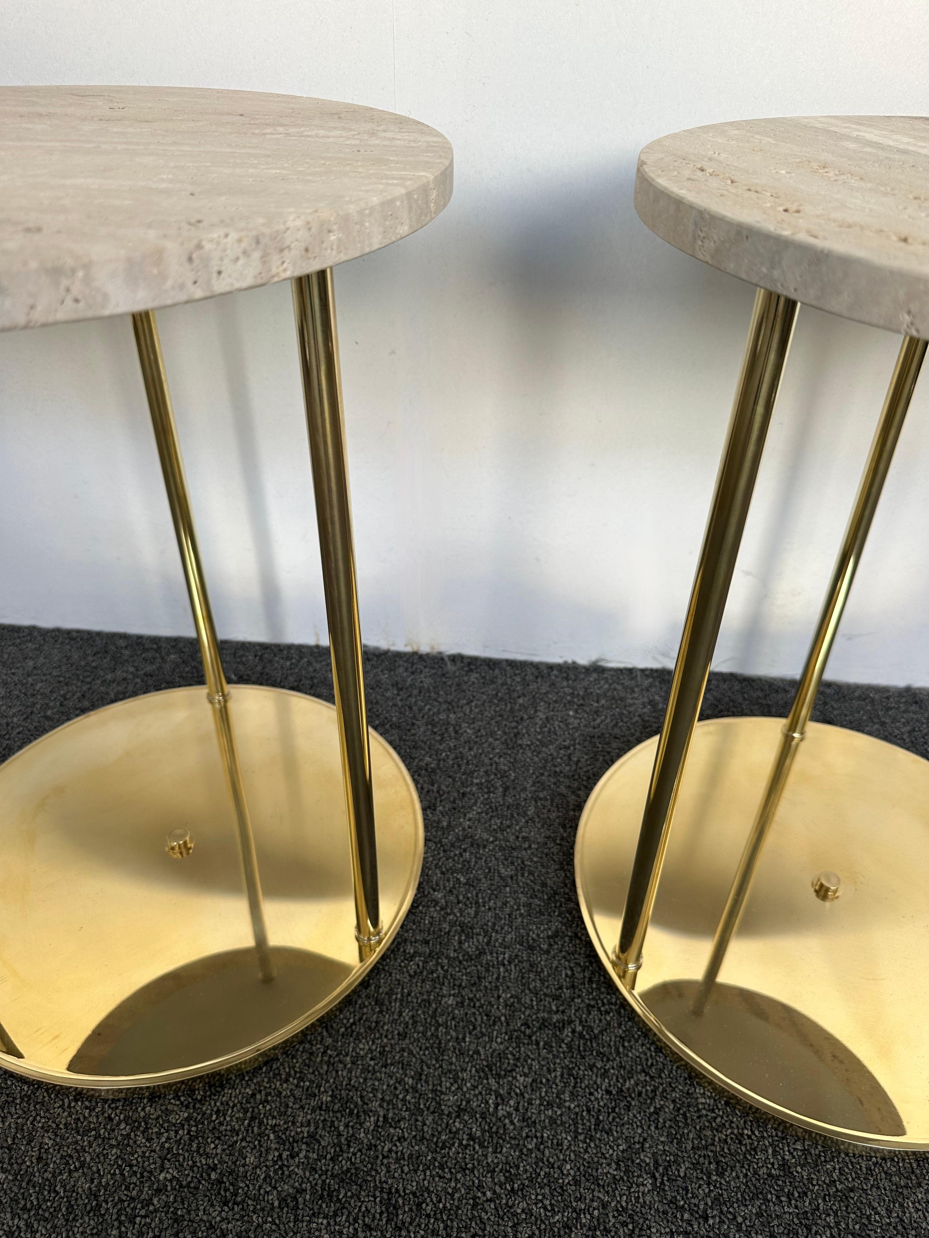 Contemporary Pair of Brass and Travertine Side Tables, Italy For Sale 6