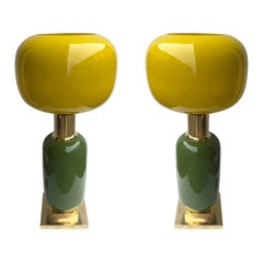 Contemporary Pair of Brass and Yellow Murano Glass Bulb Shade Lamps, Italy