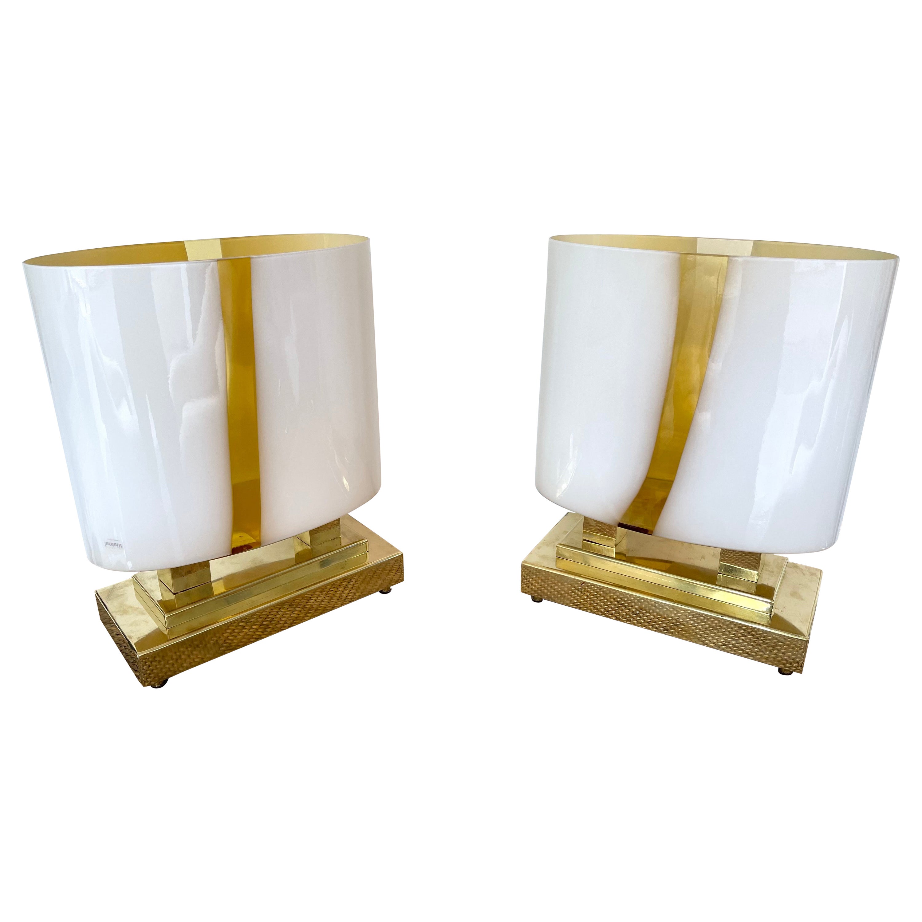 Paire contemporaine de lampes à flamme en laiton et verre de Murano jaune, Italie