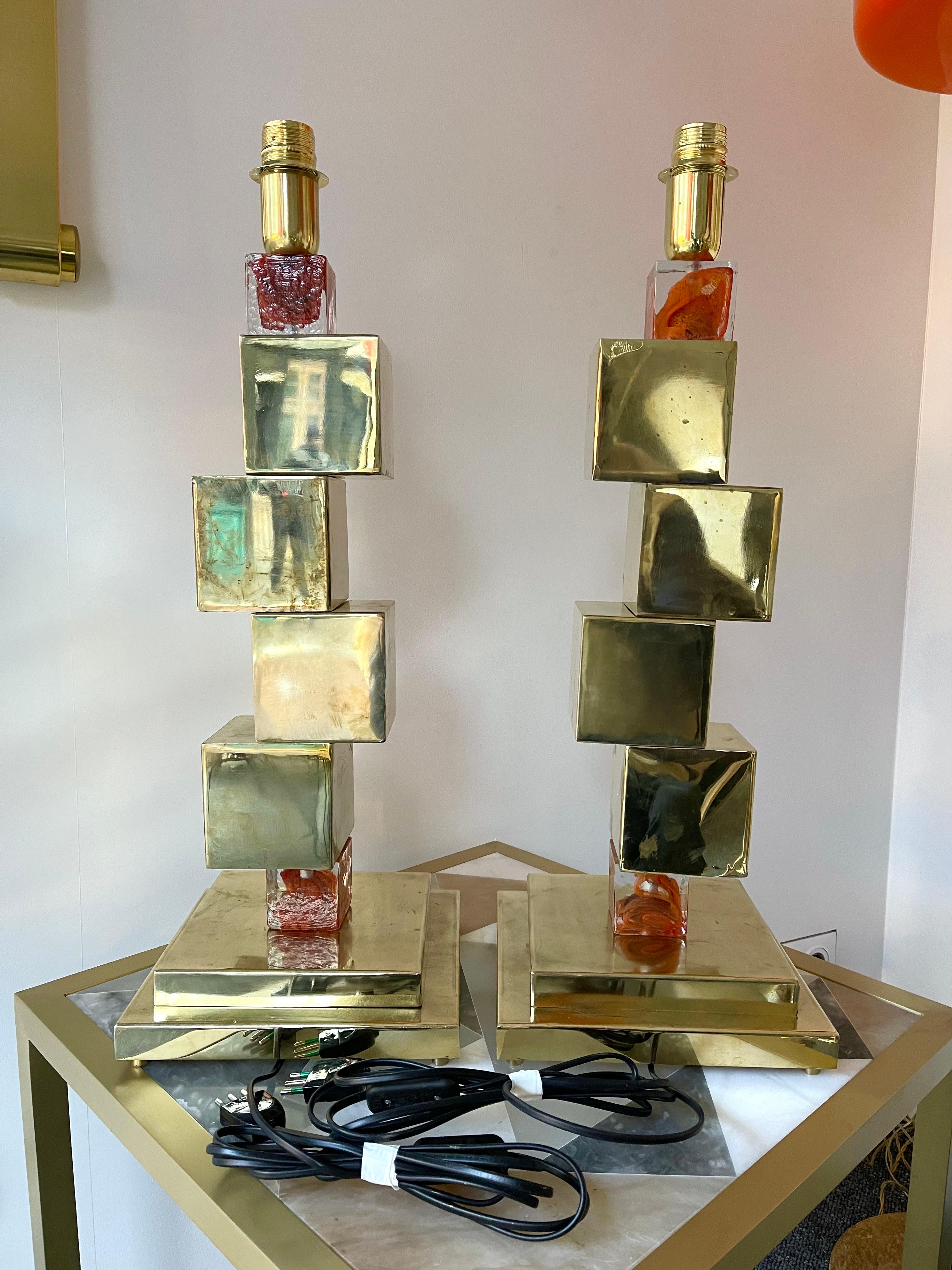 Contemporary Pair of Brass Cube Lamps and Murano Glass, Italy For Sale 8