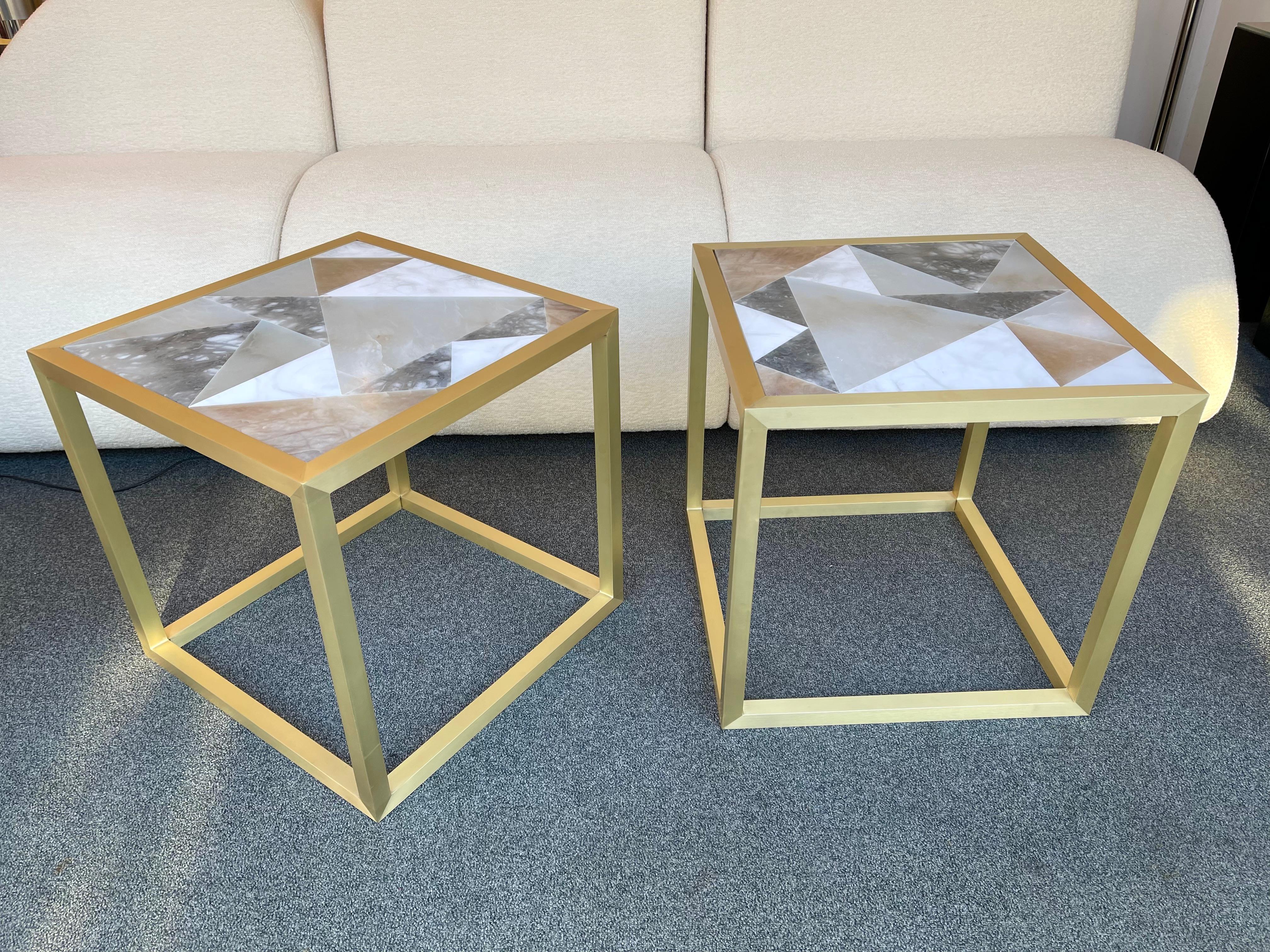 Contemporary Pair of Brass Cube Tables Alabaster by Antonio Cagianelli, Italy For Sale 6