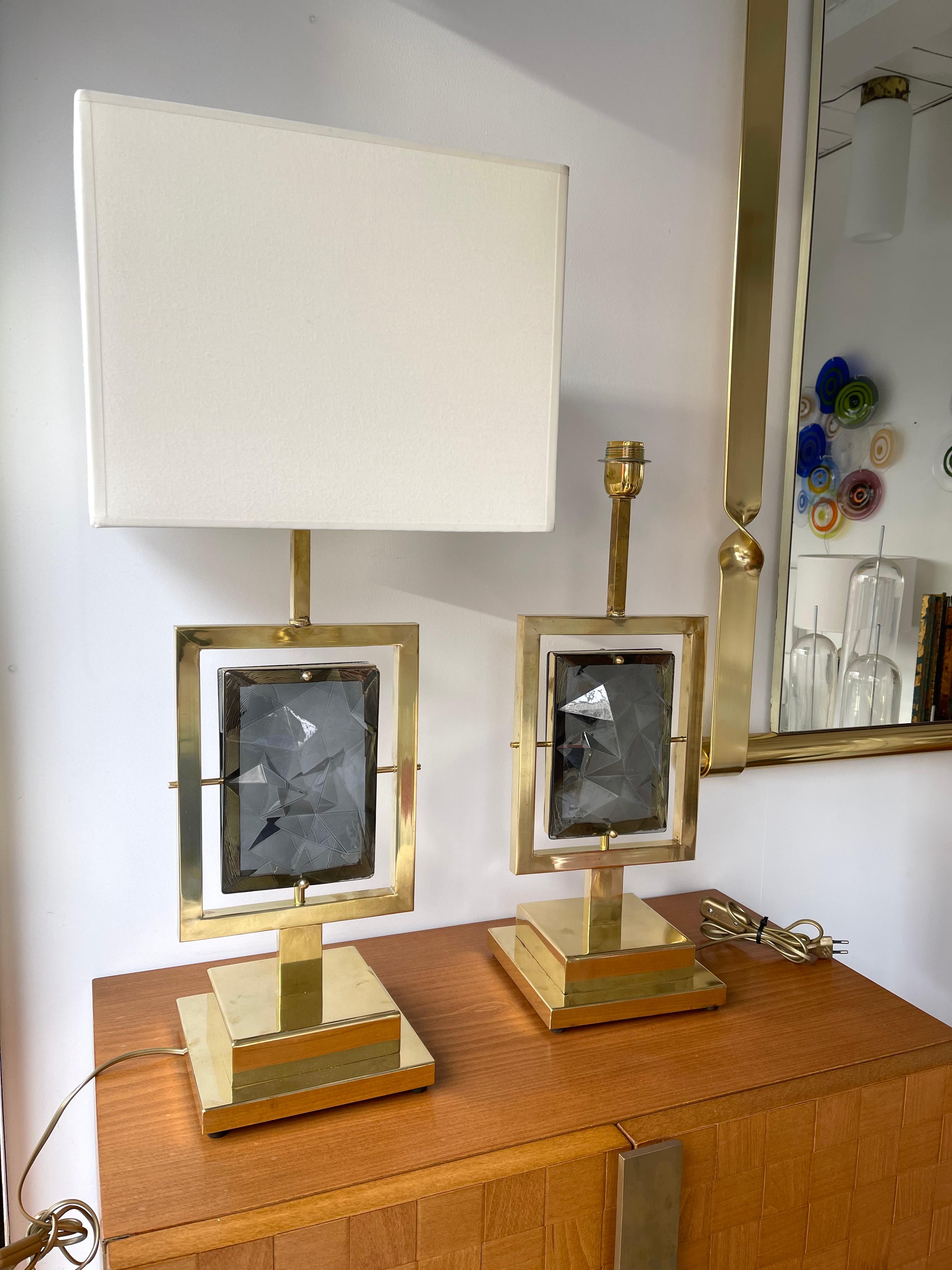 Contemporary Pair of Brass Lamps Grey Murano Glass, Italy 2