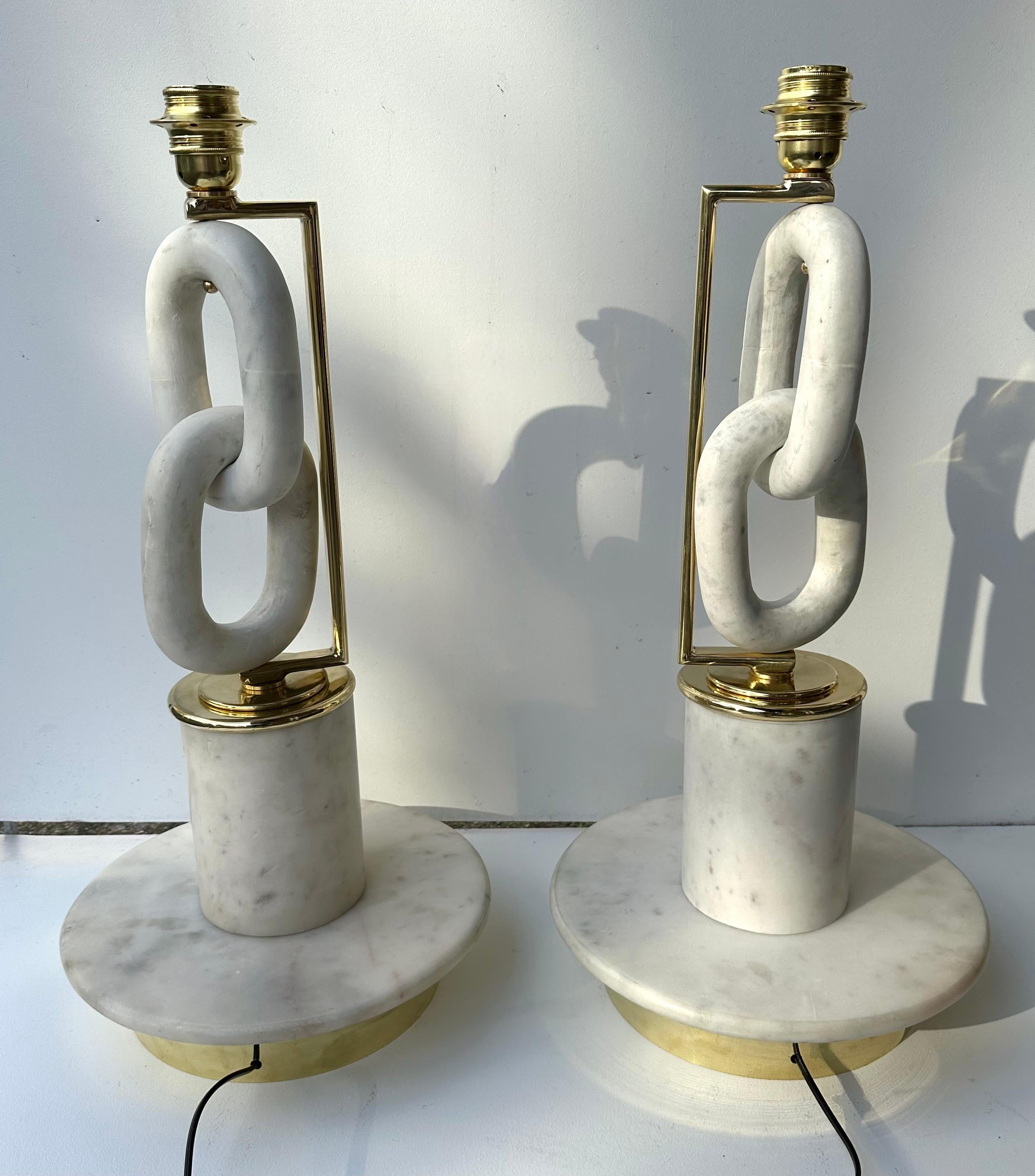 Contemporary Pair of Brass Lamps Marble Chain. Italy For Sale 2