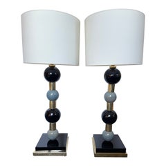 Paire de lampes contemporaines à boules en laiton, verre de Murano et céramique, Italie