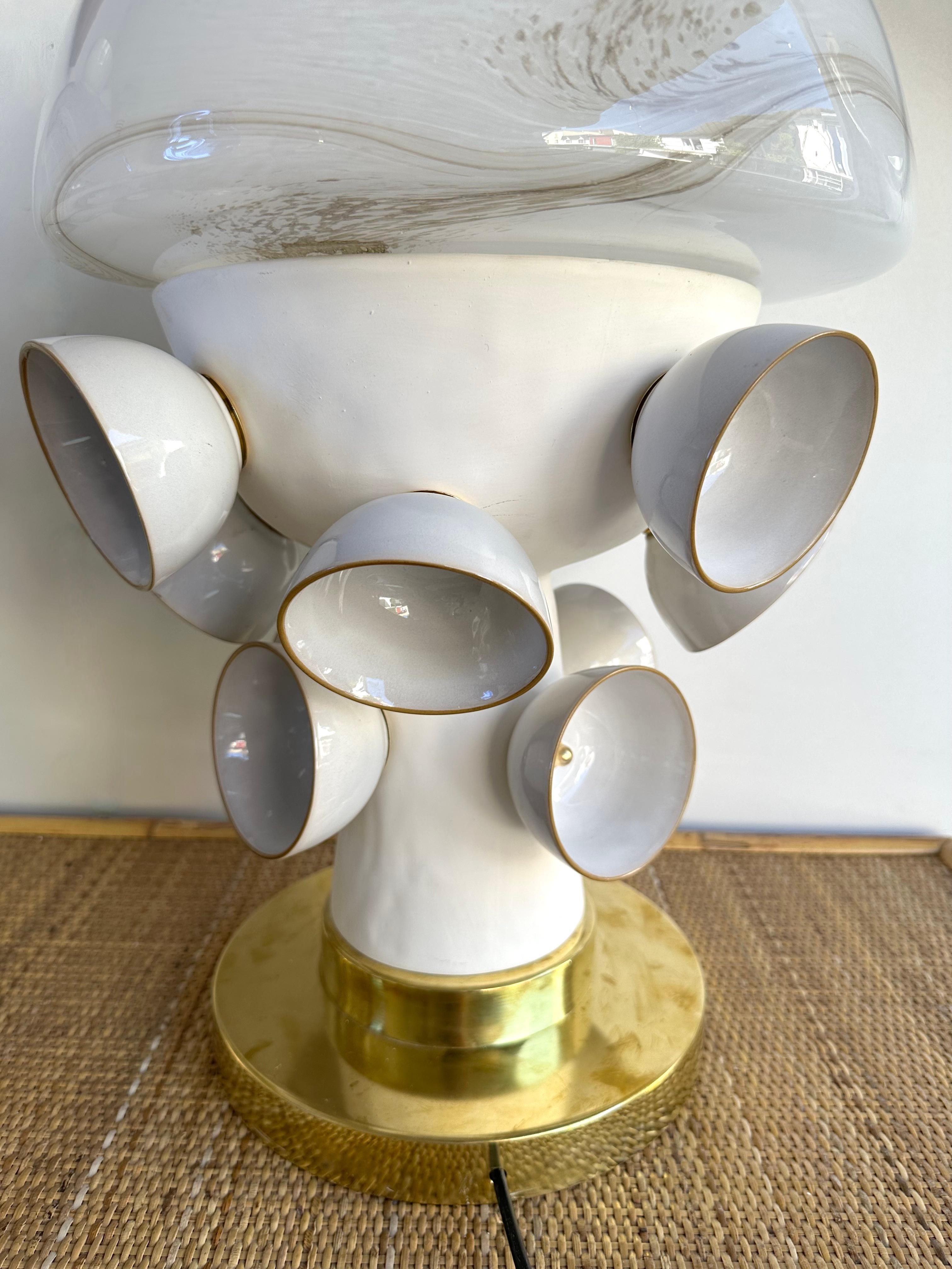 Contemporary Pair of Brass Murano Glass and Ceramic Mushroom Lamps, Italien im Angebot 3