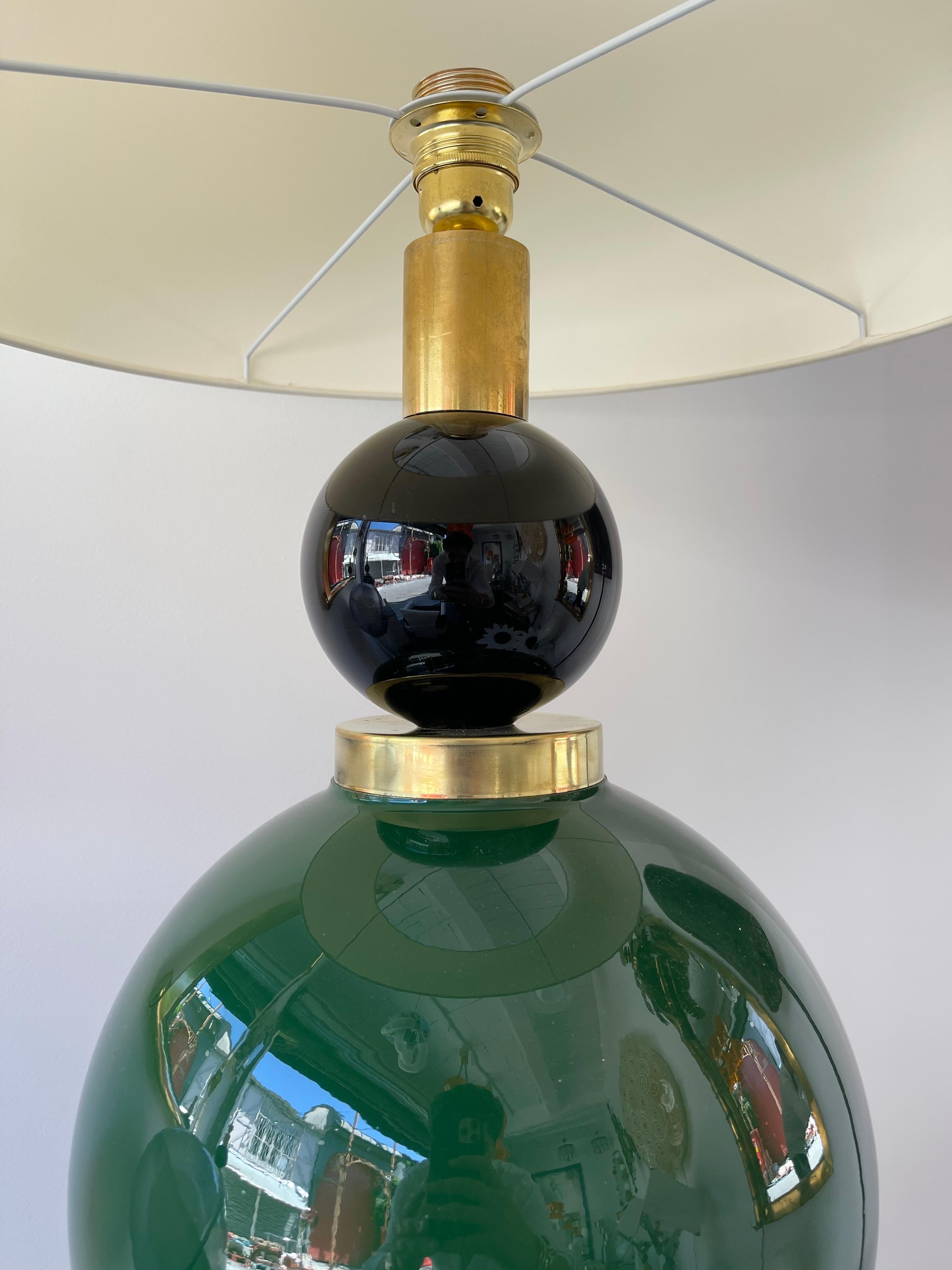 Contemporary Pair of Brass Murano Glass and Wood Lamps, Italy In New Condition For Sale In SAINT-OUEN, FR