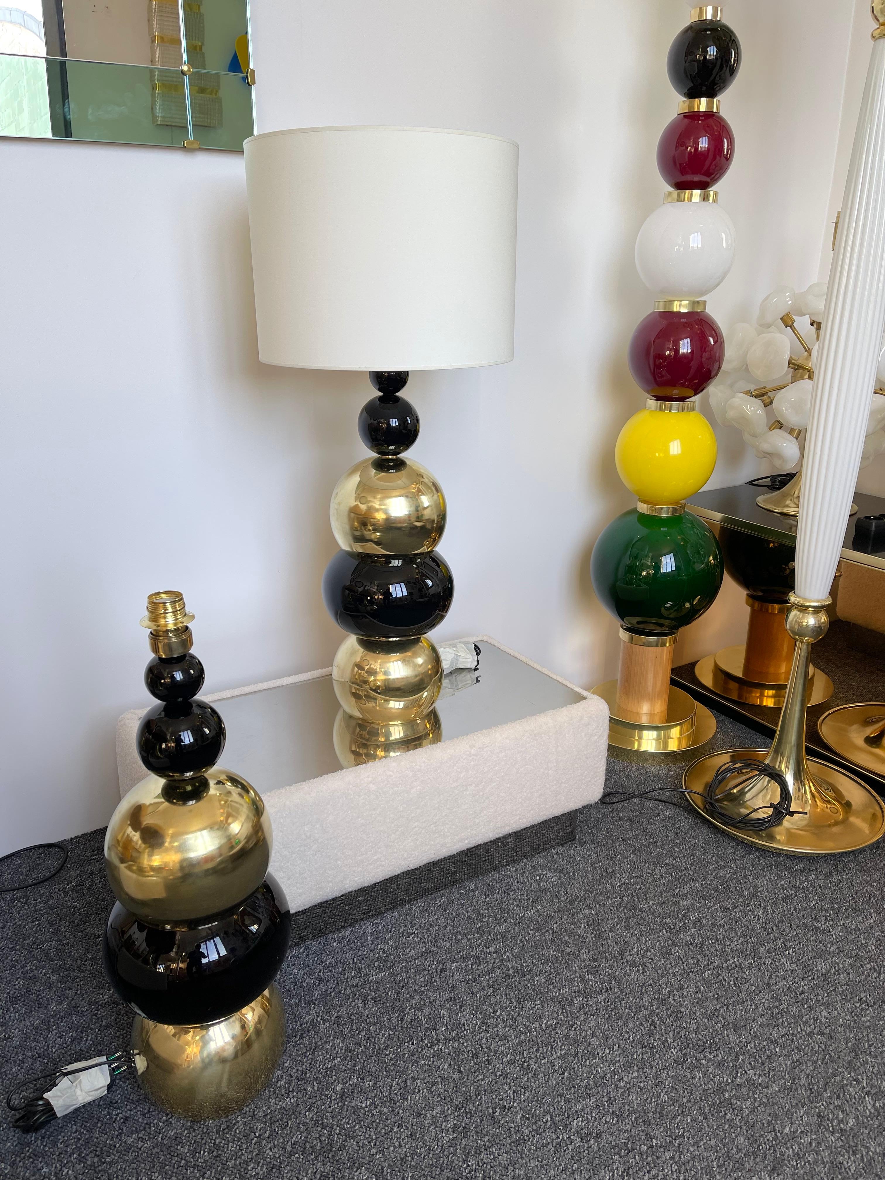 Contemporary Pair of Brass Murano Glass Atomo Lamps, Italy In New Condition For Sale In SAINT-OUEN, FR