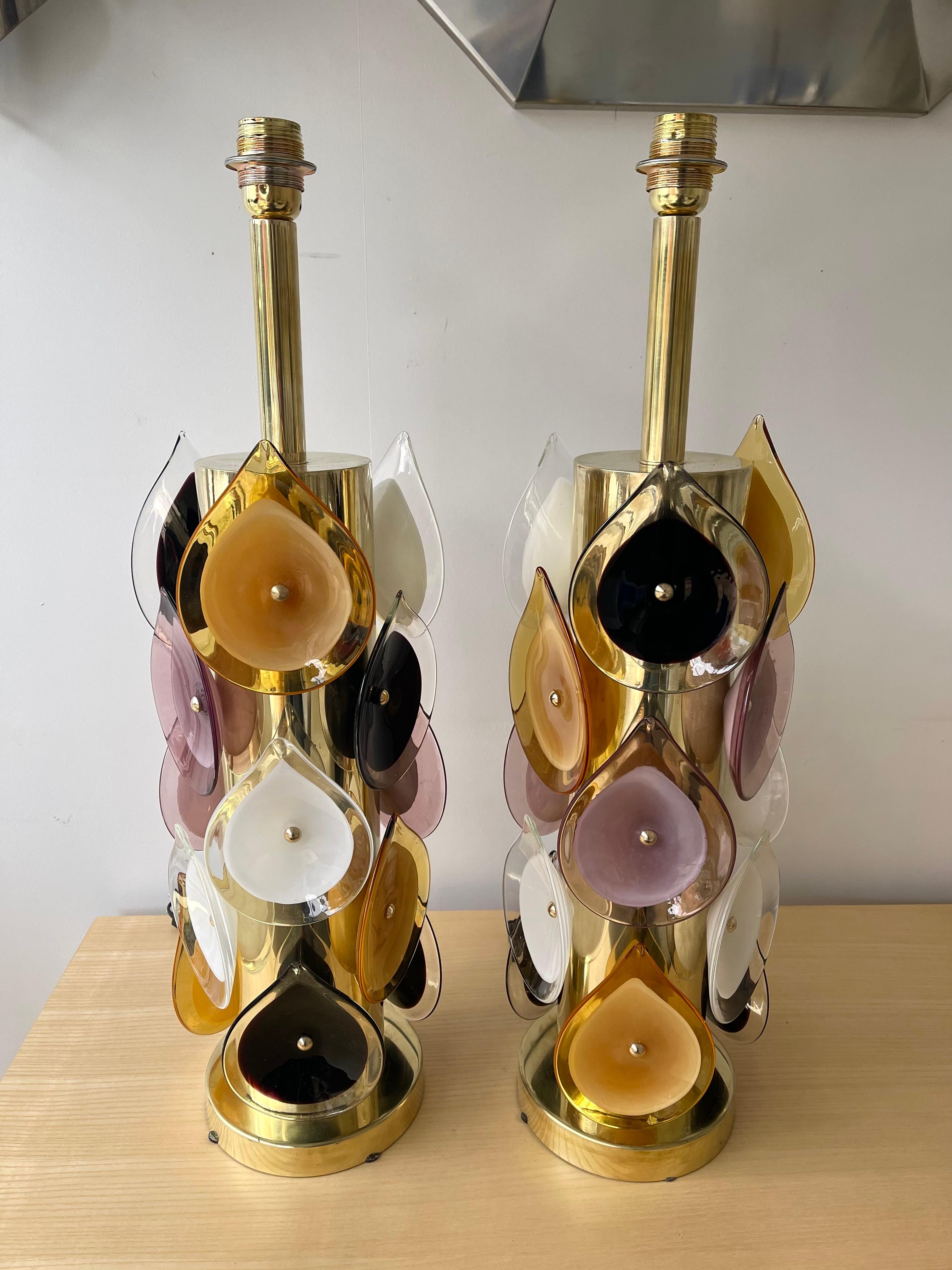 Contemporary Pair of Brass Murano Glass Flame Lamps, Italy For Sale 8