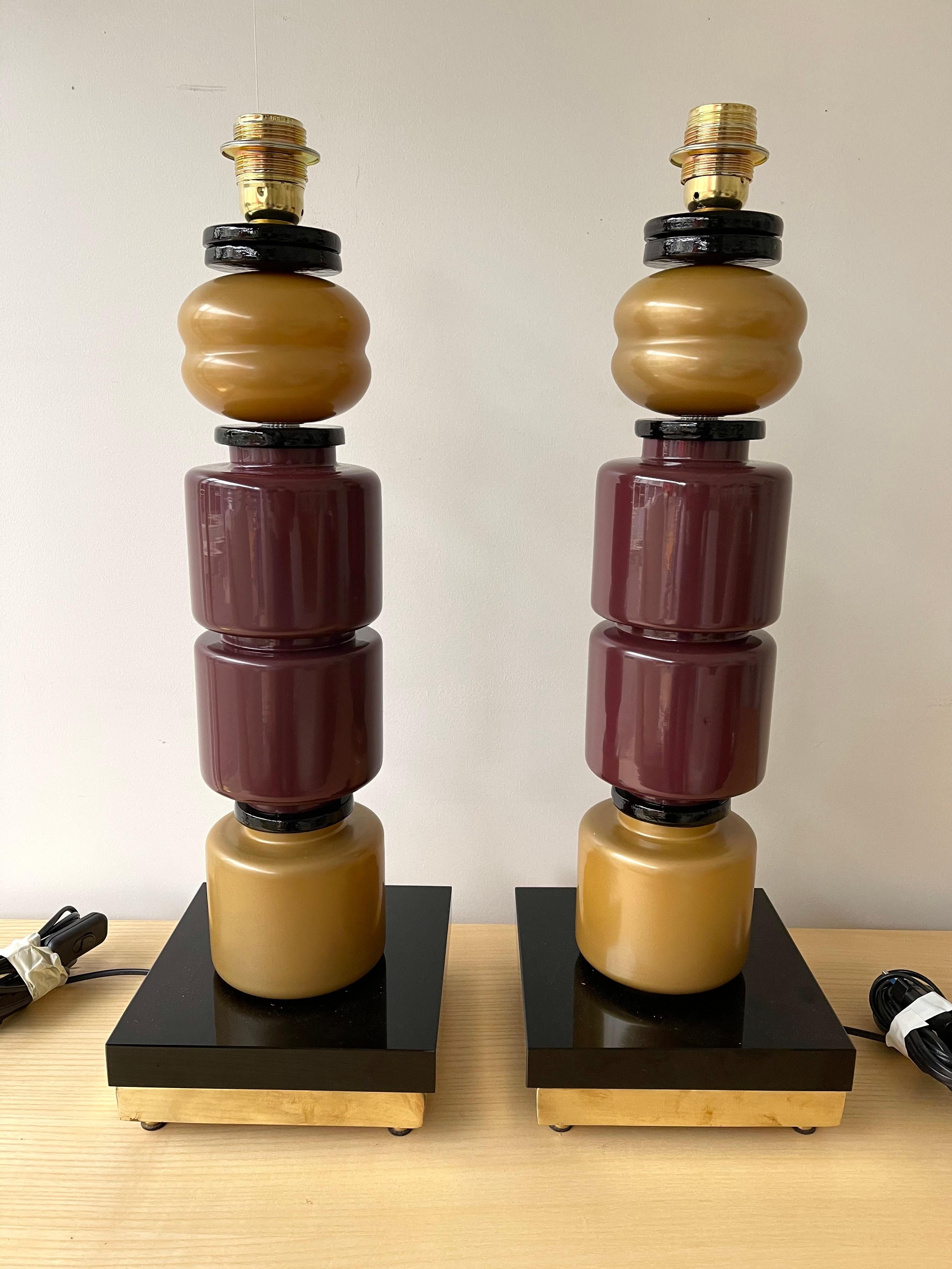 Paire de lampes totems contemporaines en laiton et verre de Murano, Italie en vente 4