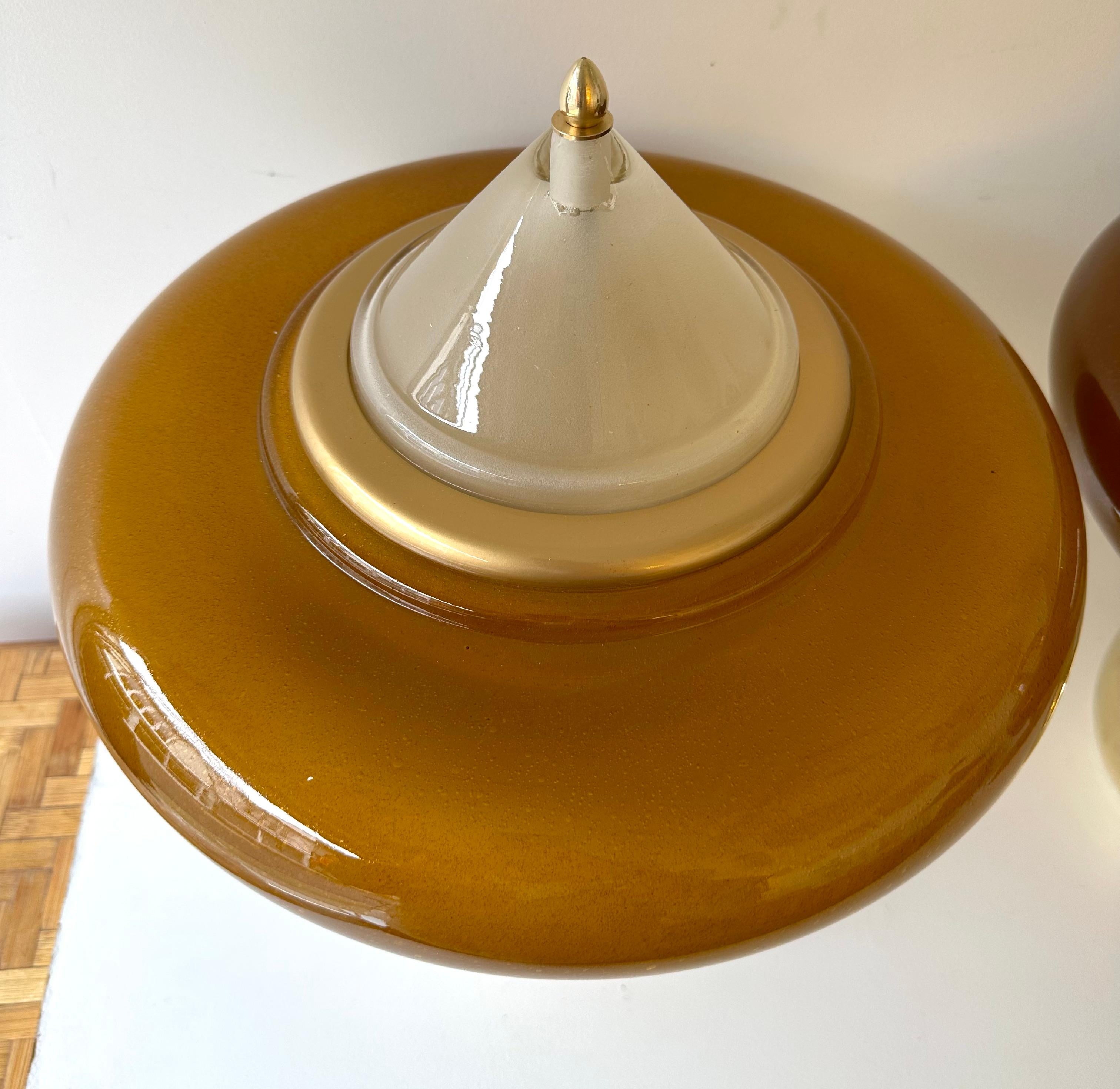 Contemporary Pair of Brass Mushroom Amber Murano Glass Lamps, Italy 5