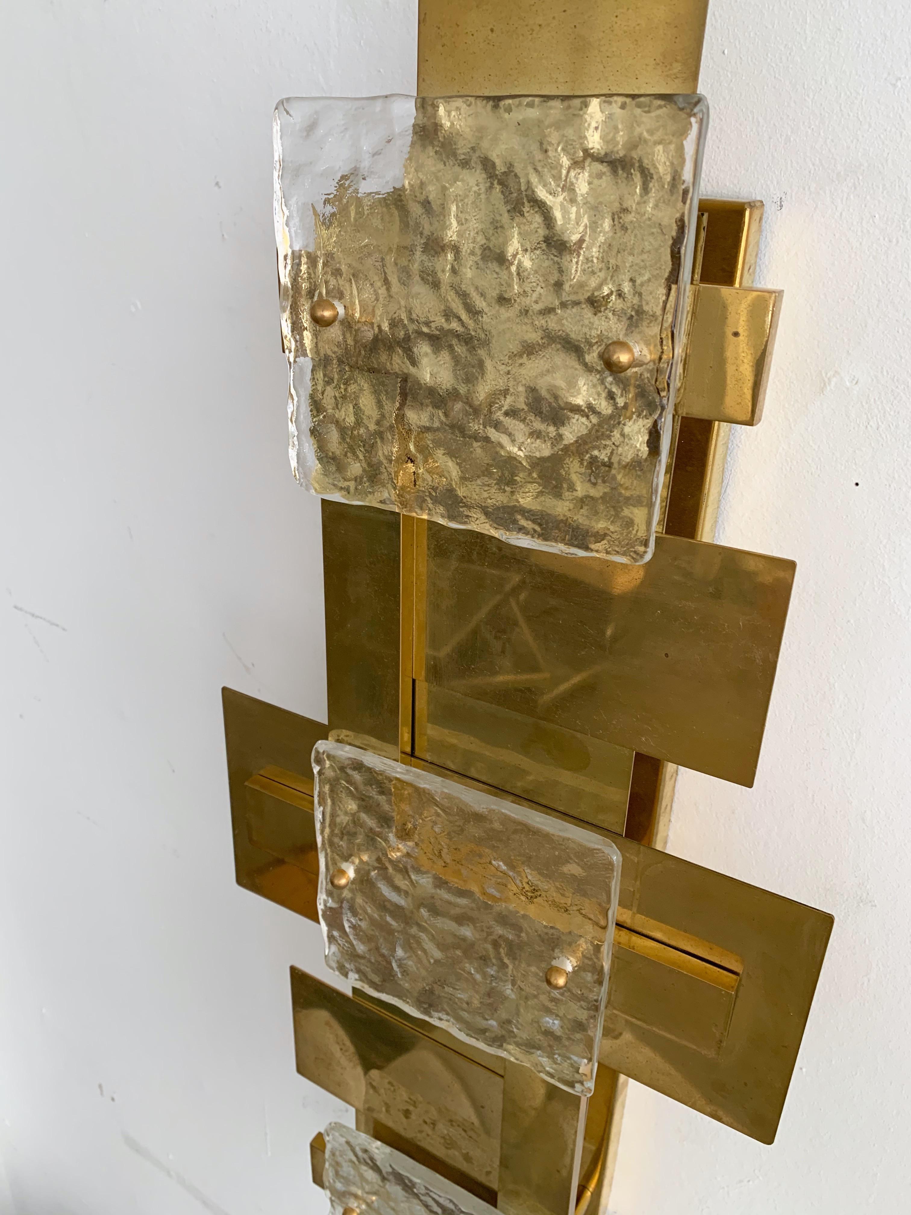 Contemporary Pair of Brass Sconces Geometrical Murano Glass, Italy For Sale 6