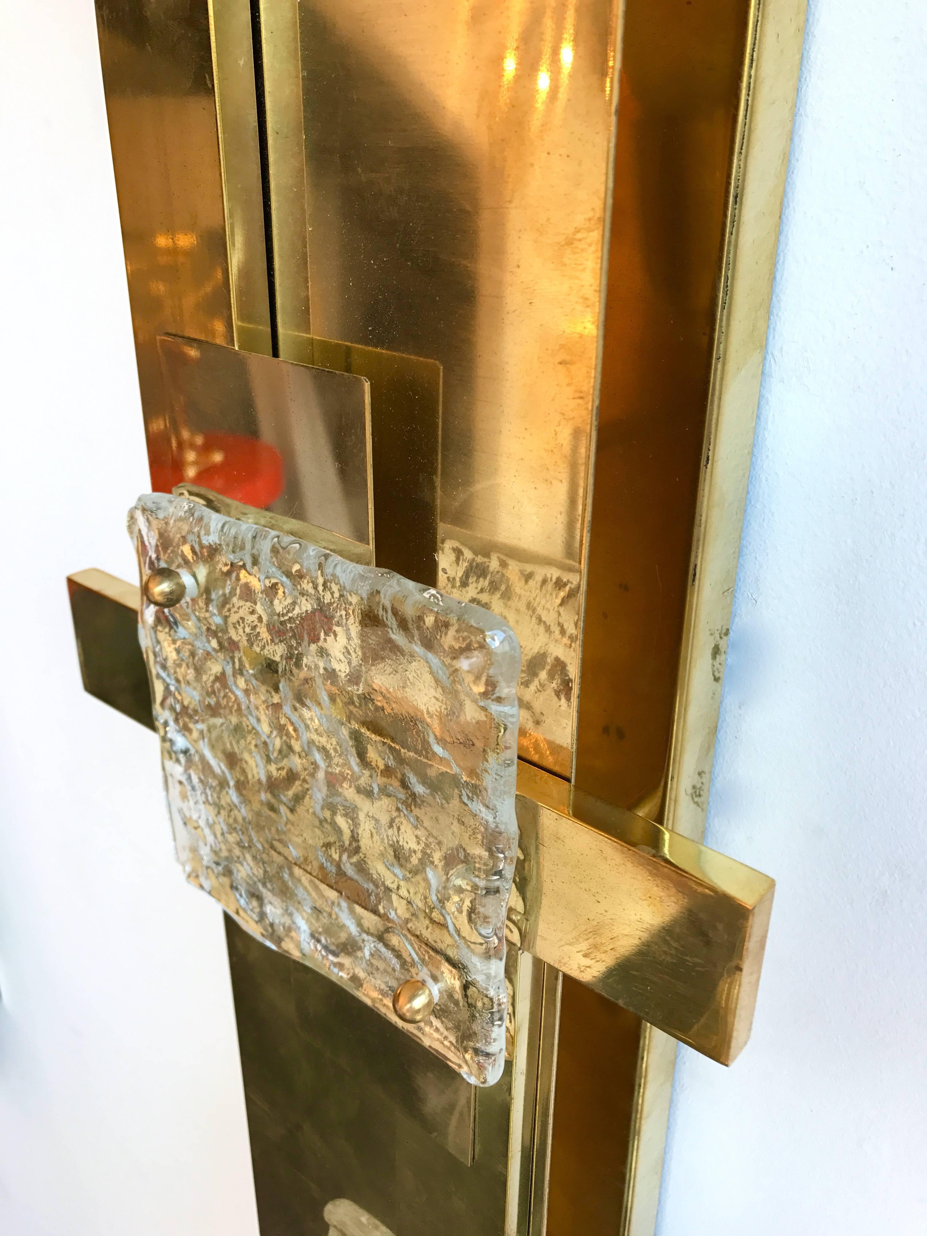 Contemporary Pair of Brass Sconces Geometrical Murano Glass, Italy In New Condition For Sale In SAINT-OUEN, FR