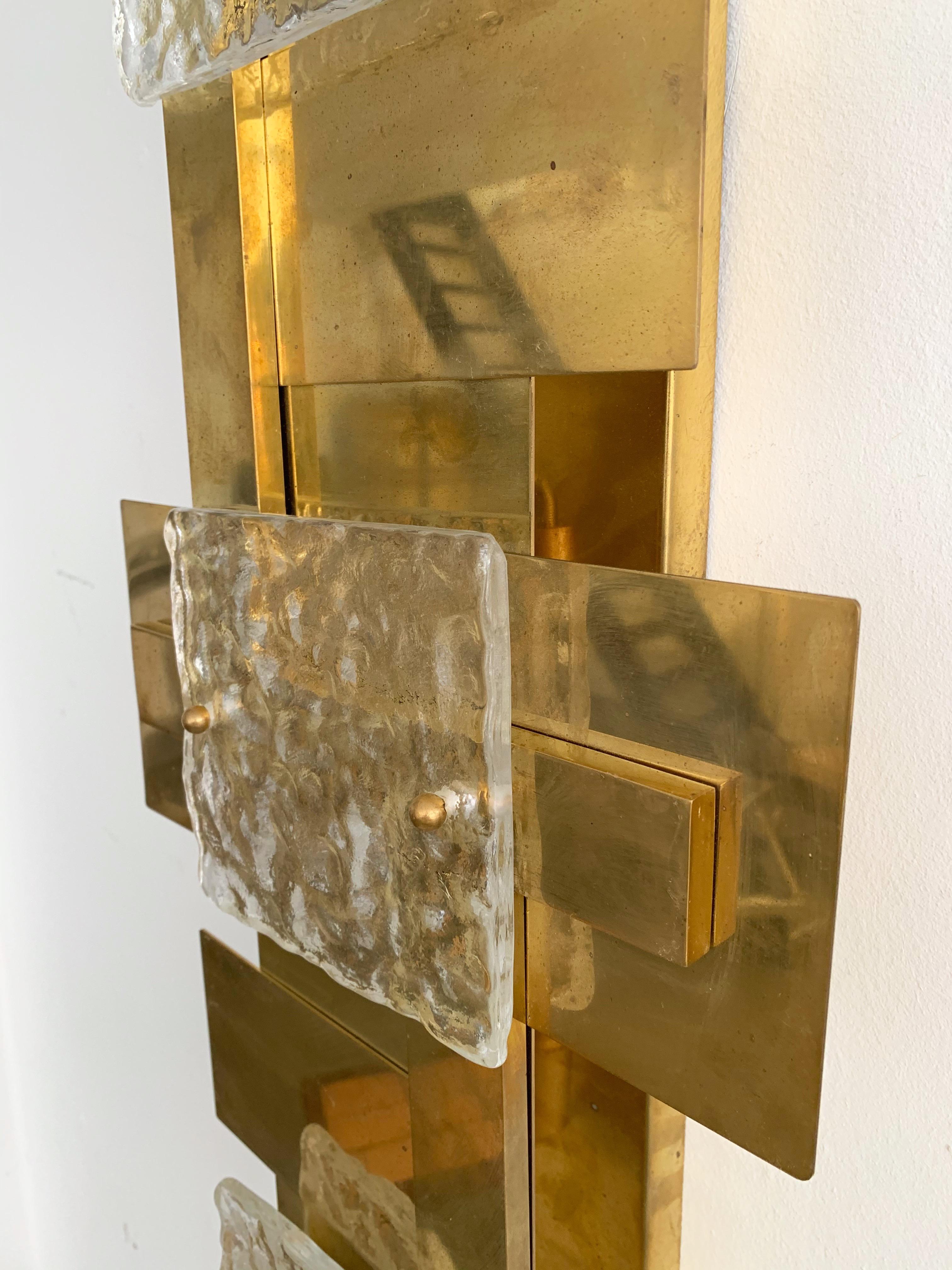 Contemporary Pair of Brass Sconces Geometrical Murano Glass, Italy In New Condition In SAINT-OUEN, FR