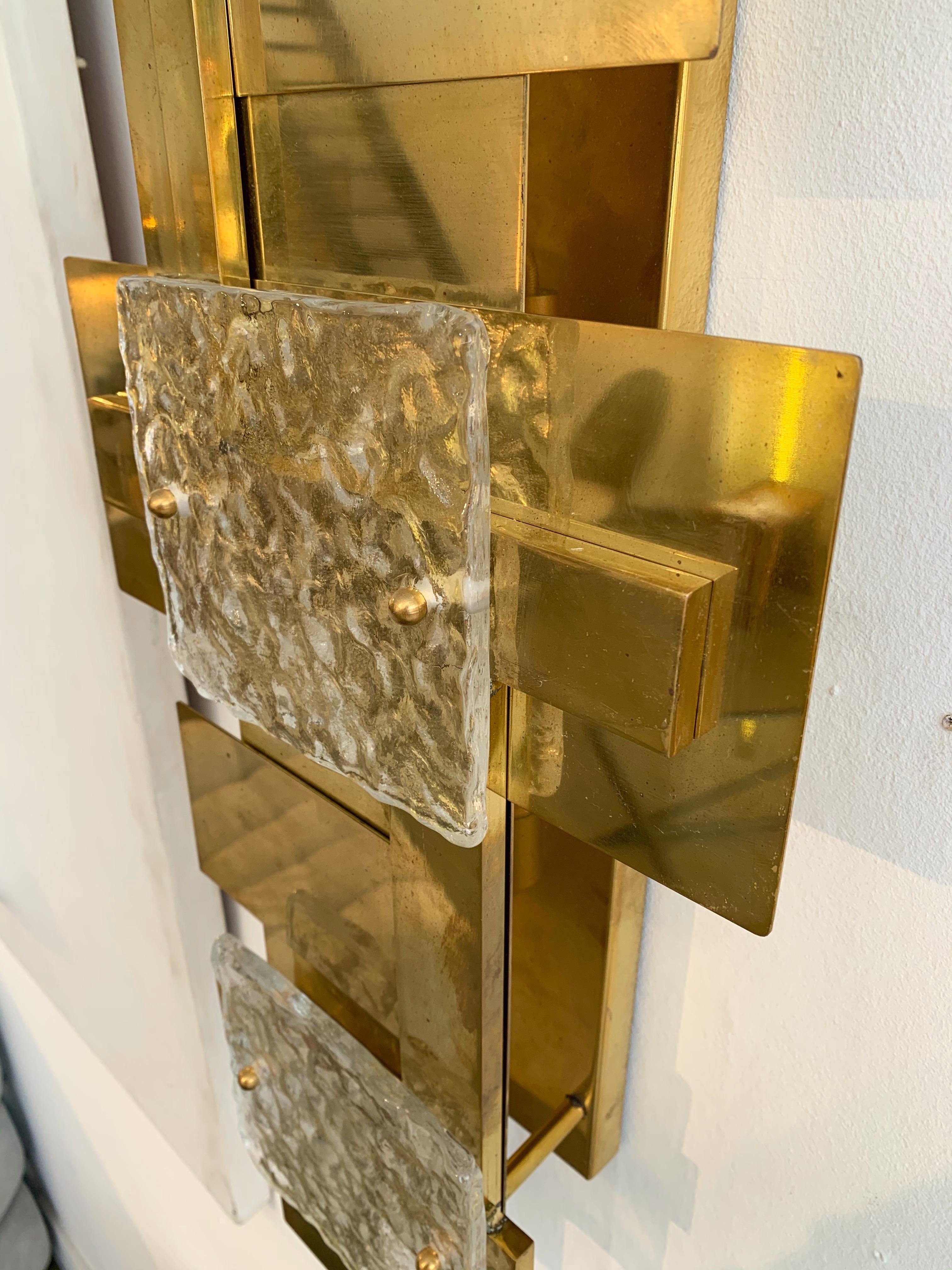 Contemporary Pair of Brass Sconces Geometrical Murano Glass, Italy 3