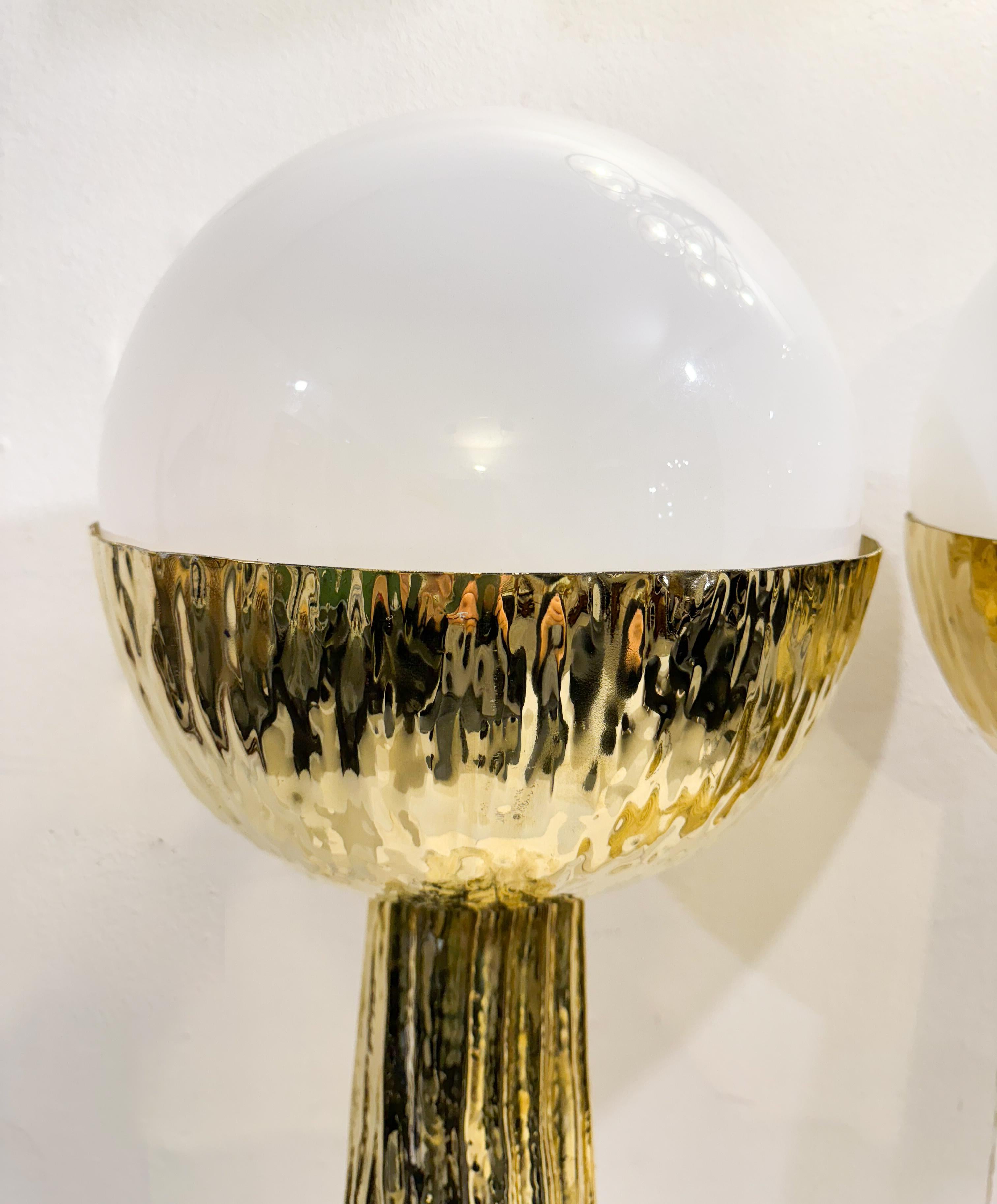 Paire de lampes de table contemporaines en laiton, Italie en vente 1