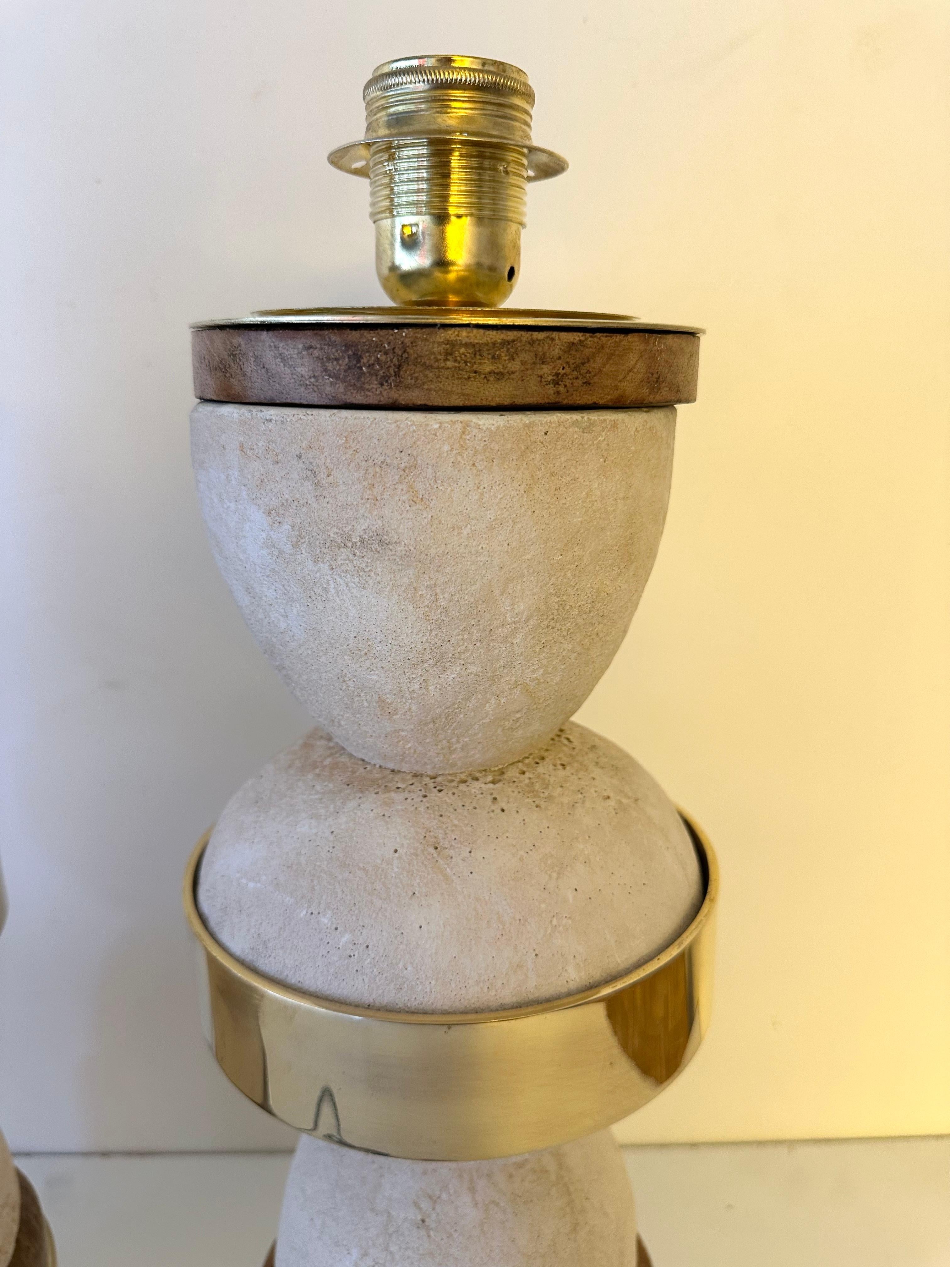 Contemporary Pair of Brass, Wood and Concrete Cast Stone Lamps, Italy 8
