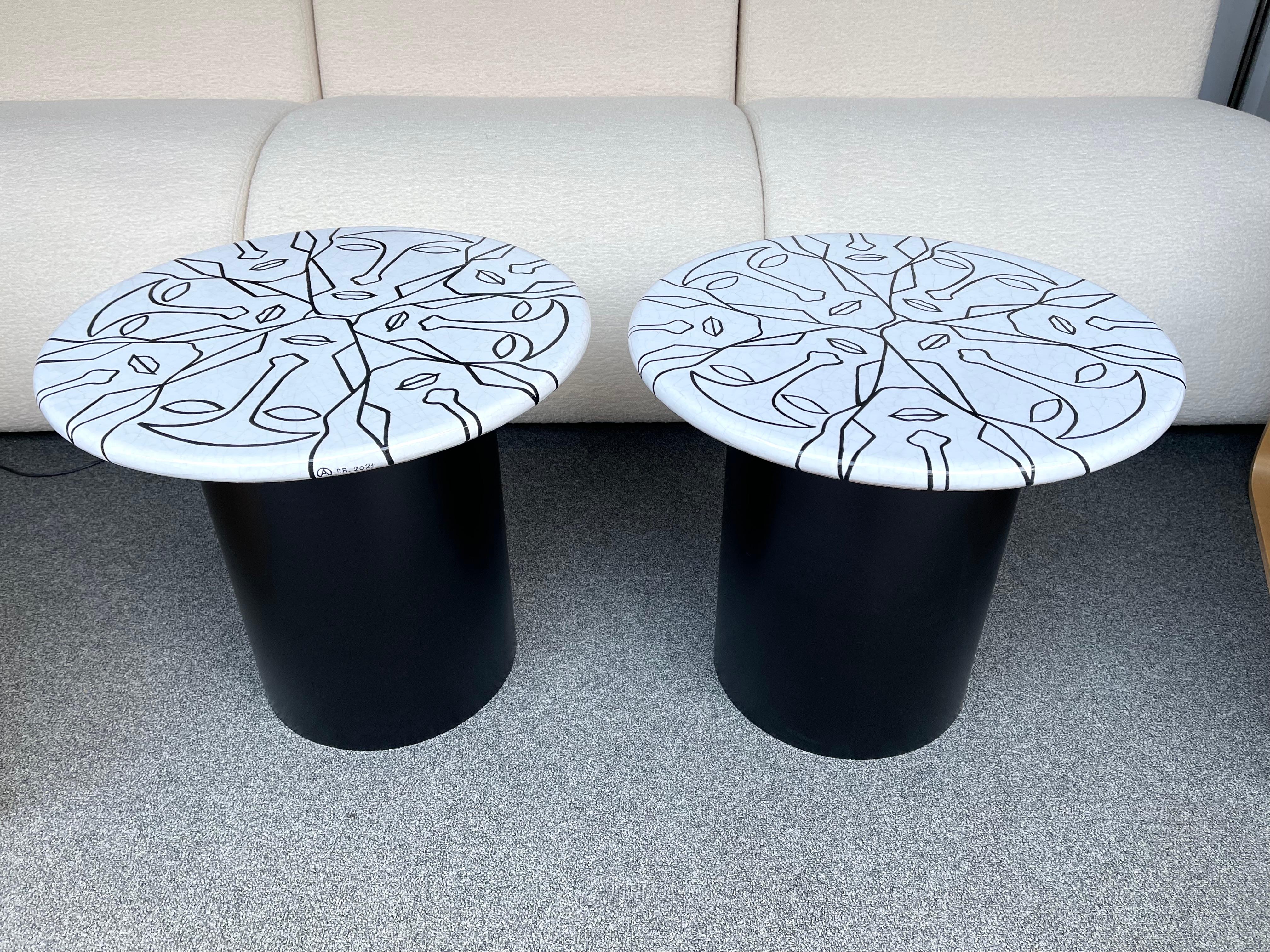Contemporary Pair of Ceramic Tables Faces by Antonio Cagianelli, Italy In New Condition In SAINT-OUEN, FR