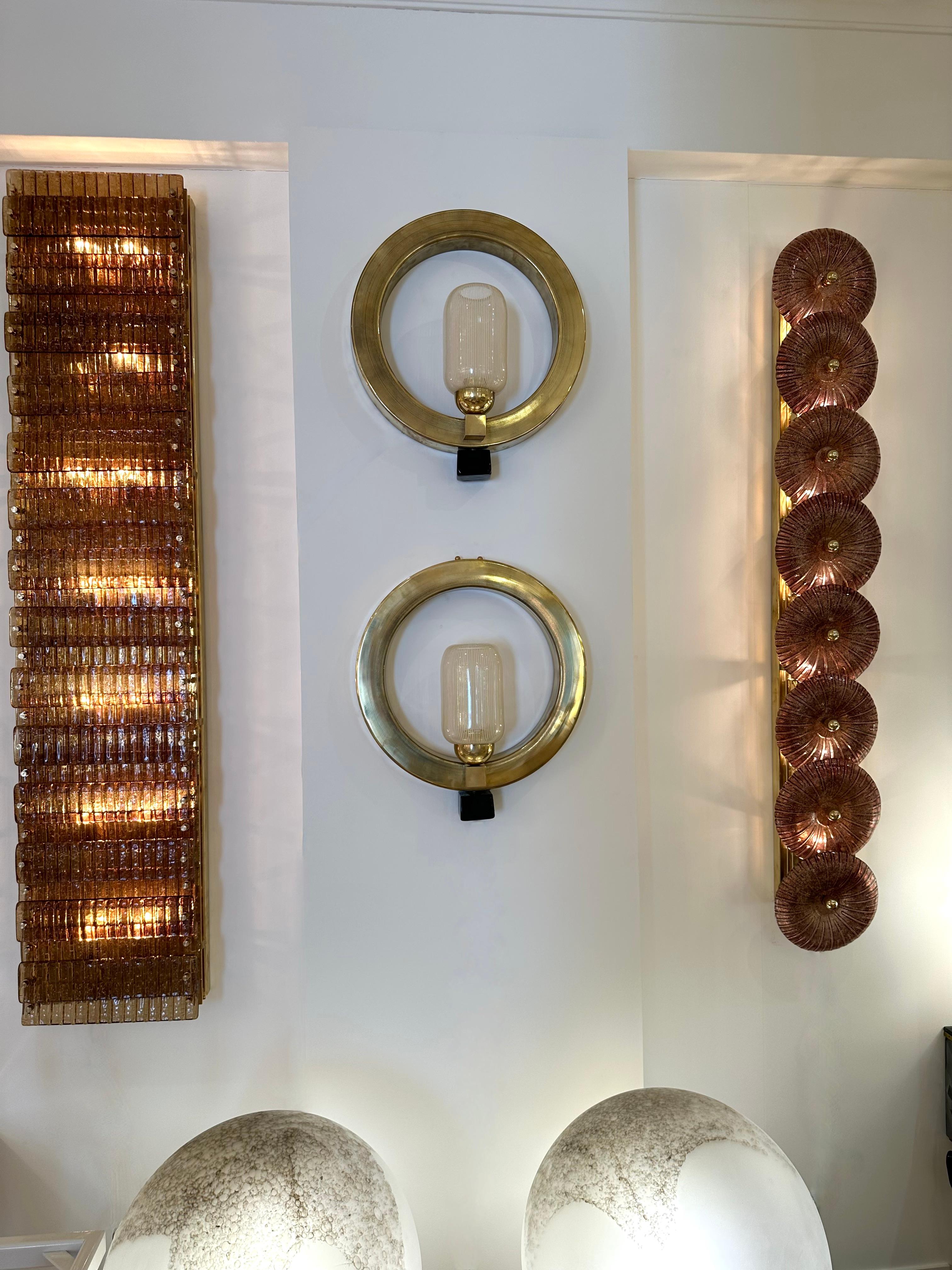 Contemporary Pair of Circle Brass and Murano Glass Sconces, Italy For Sale 7