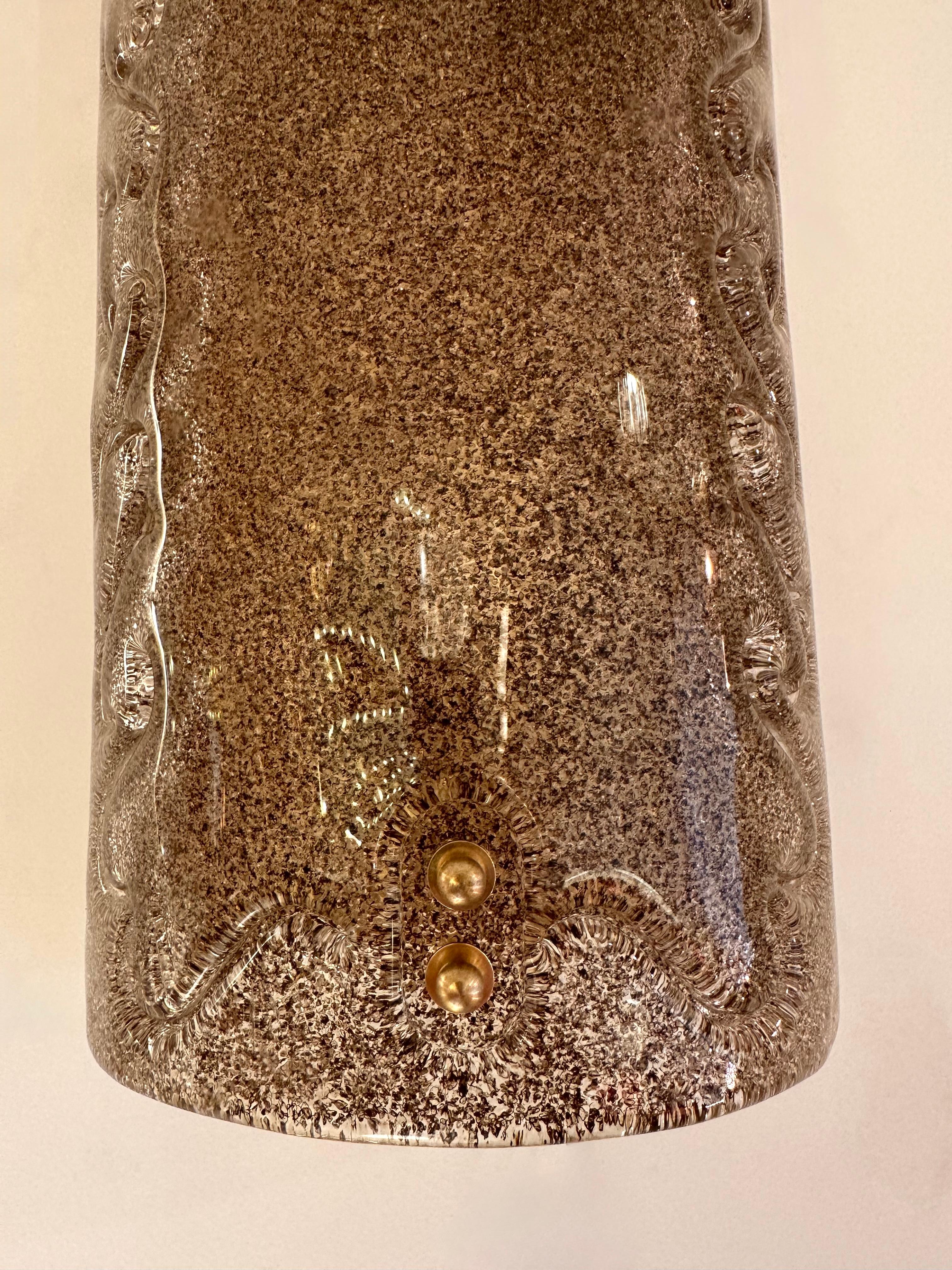 Contemporary Pair of Cola Granita Murano Glass and Brass Sconces, Italy For Sale 3