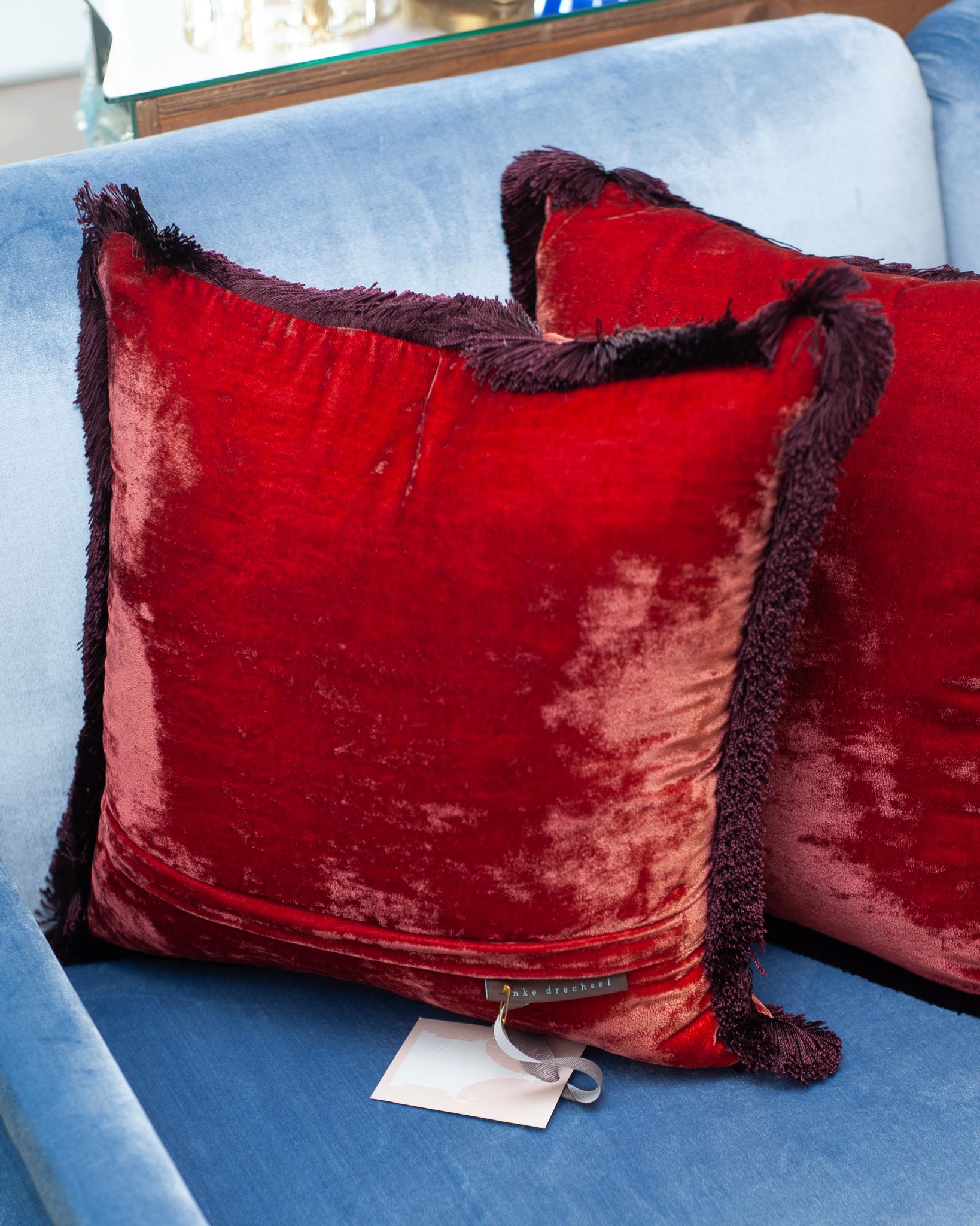 German Contemporary Pair of Dark Rose Silk Velvet Pillows with Fringe Border