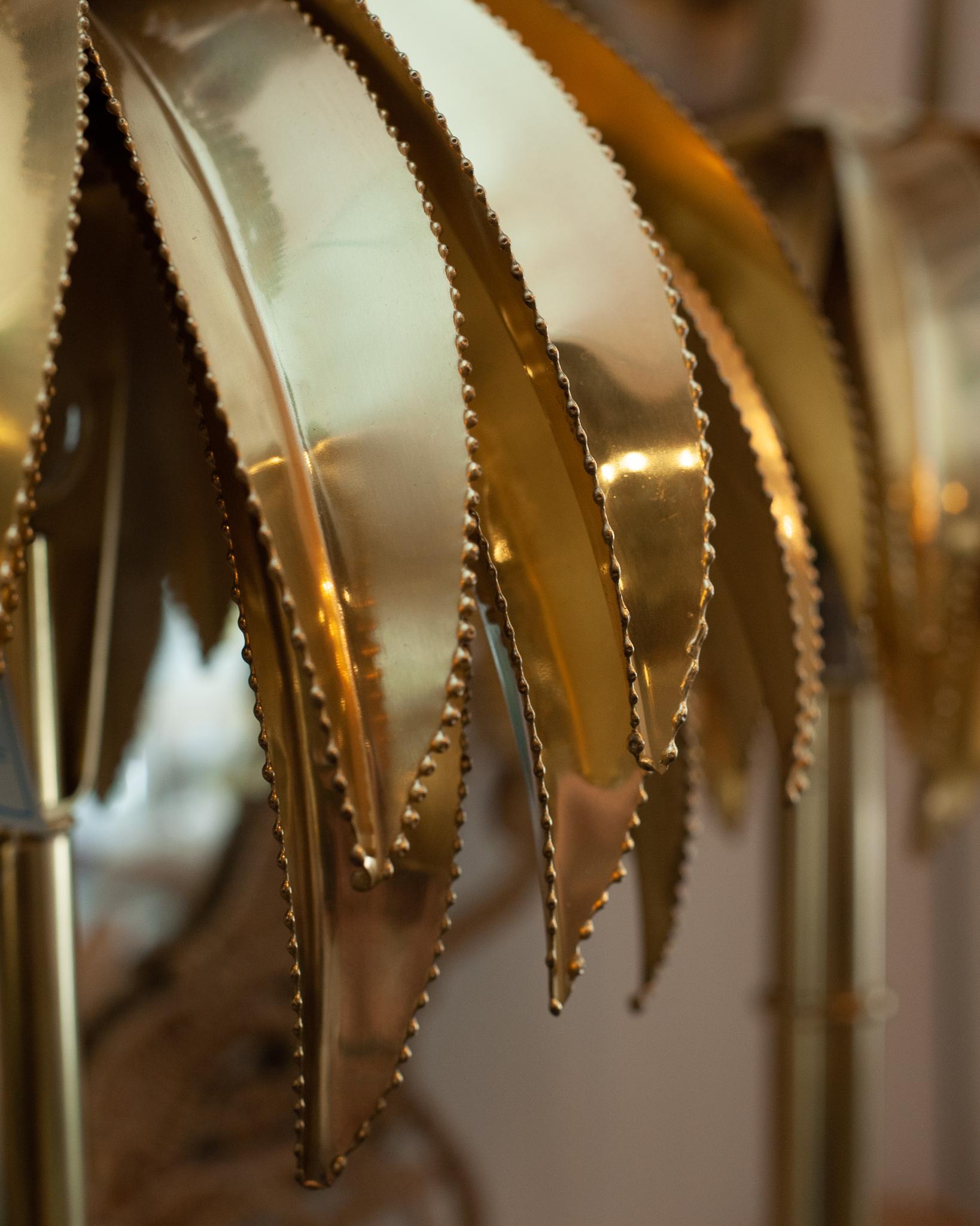 Zeitgenössisches Paar Palmen-Tischlampen aus Goldmessing (21. Jahrhundert und zeitgenössisch) im Angebot