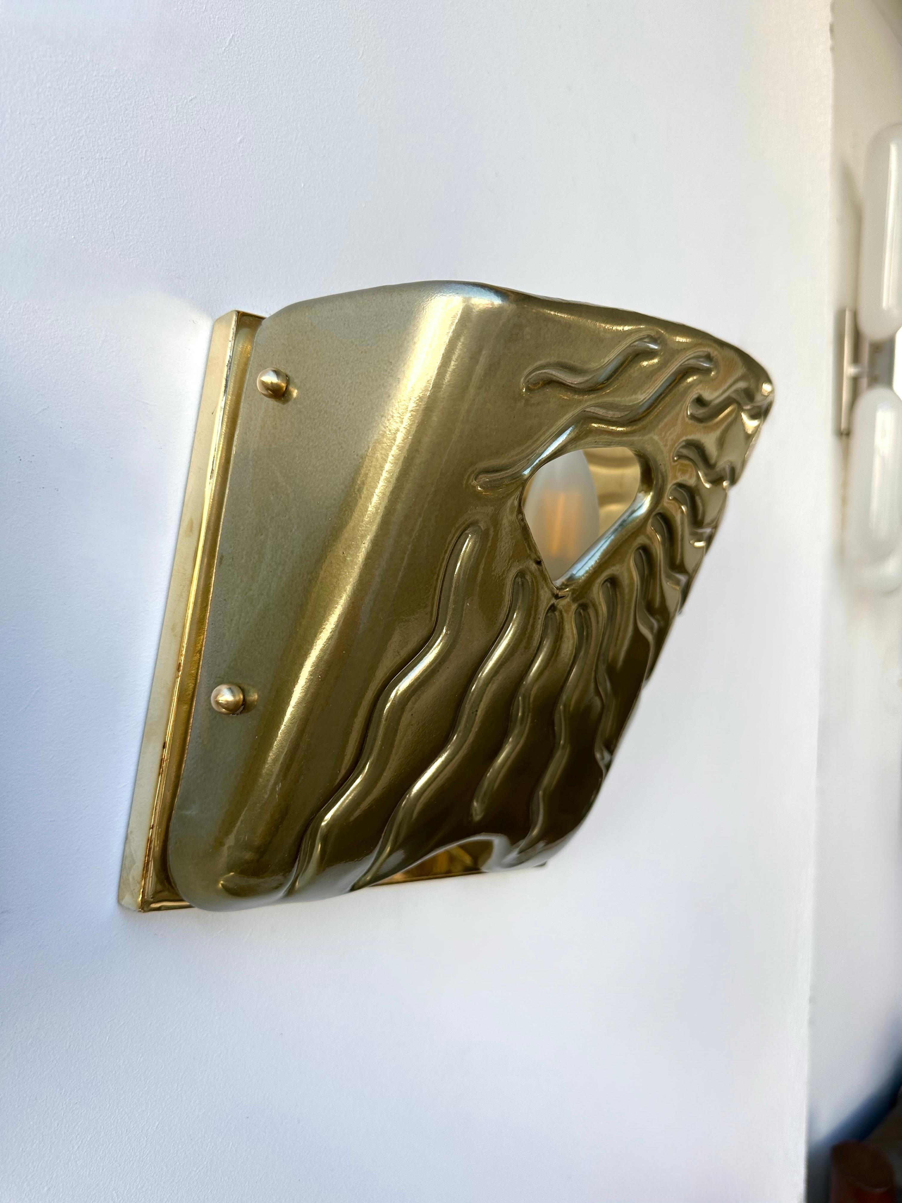 Contemporary Pair of Green Eyes Murano Glass and Brass Sconces, Italy For Sale 2