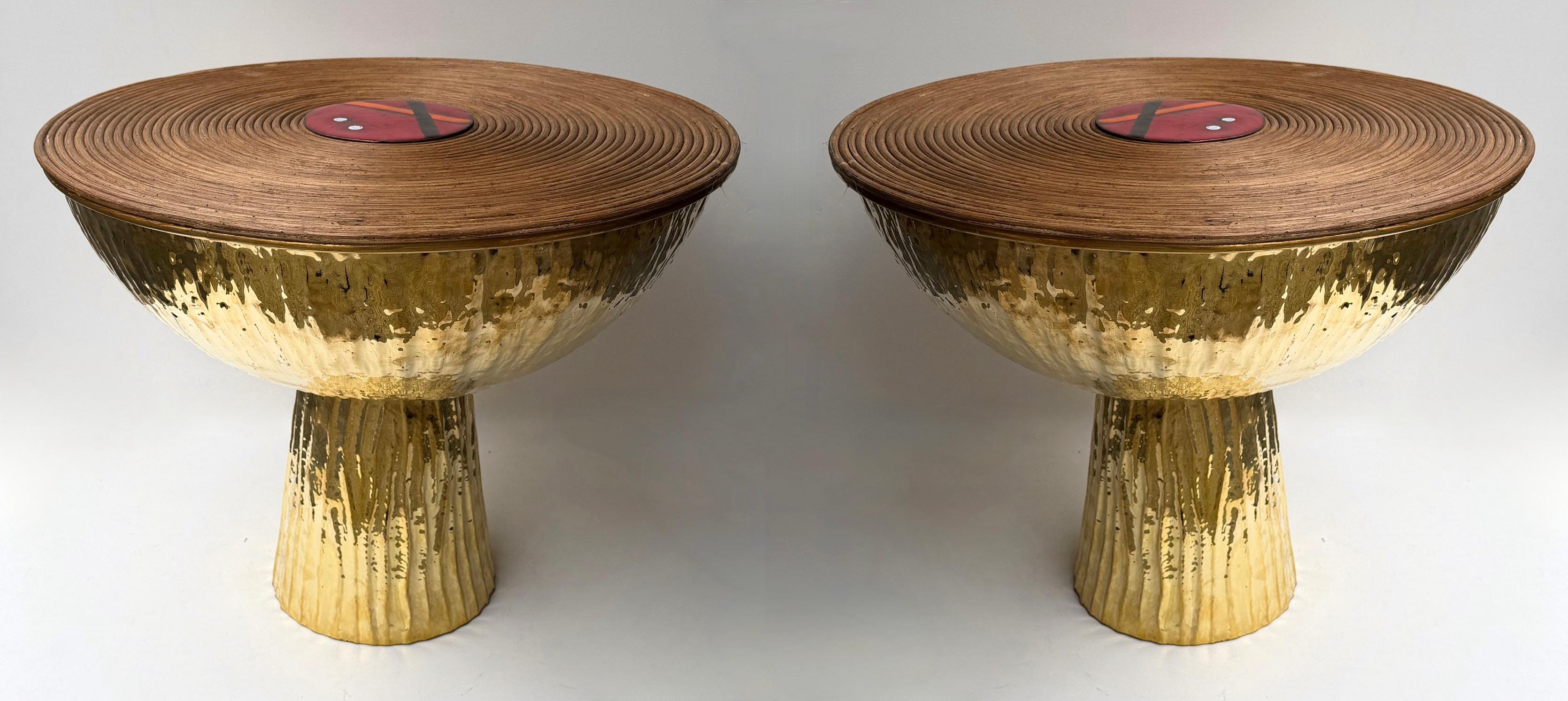 Contemporary Pair of Hammered Brass Rattan Enamel Metal Side Tables, Italy For Sale 8
