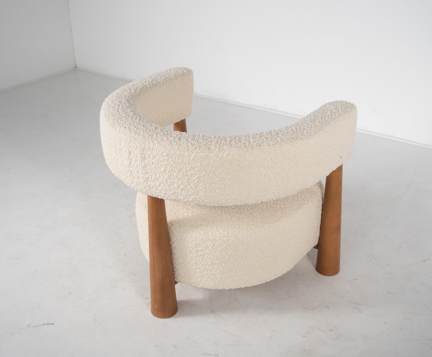 Contemporary Pair of Italian Armchairs, Wood and White Boucle Fabric For Sale 13