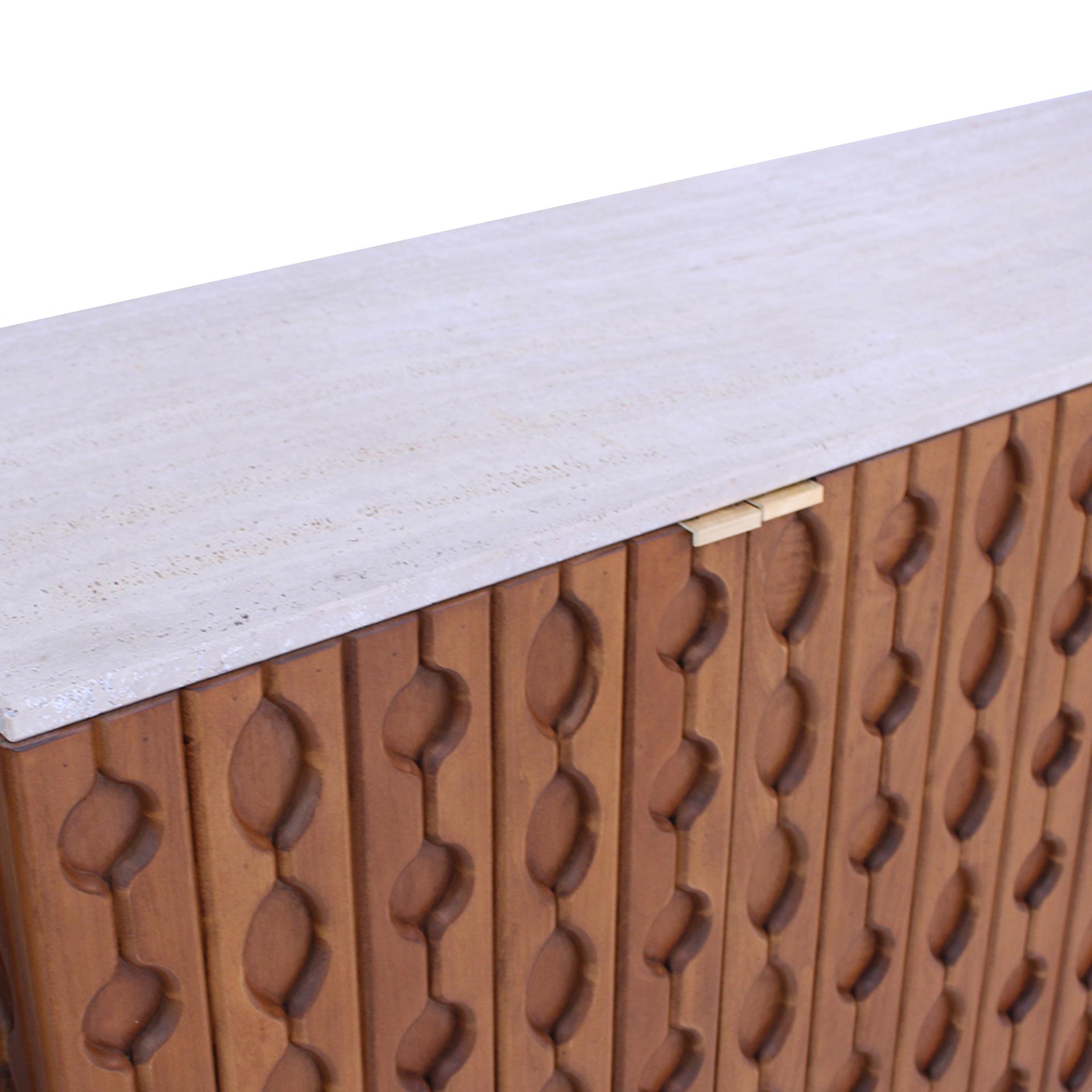 Travertin Paire de buffets italiens contemporains en bois massif et travertin en vente