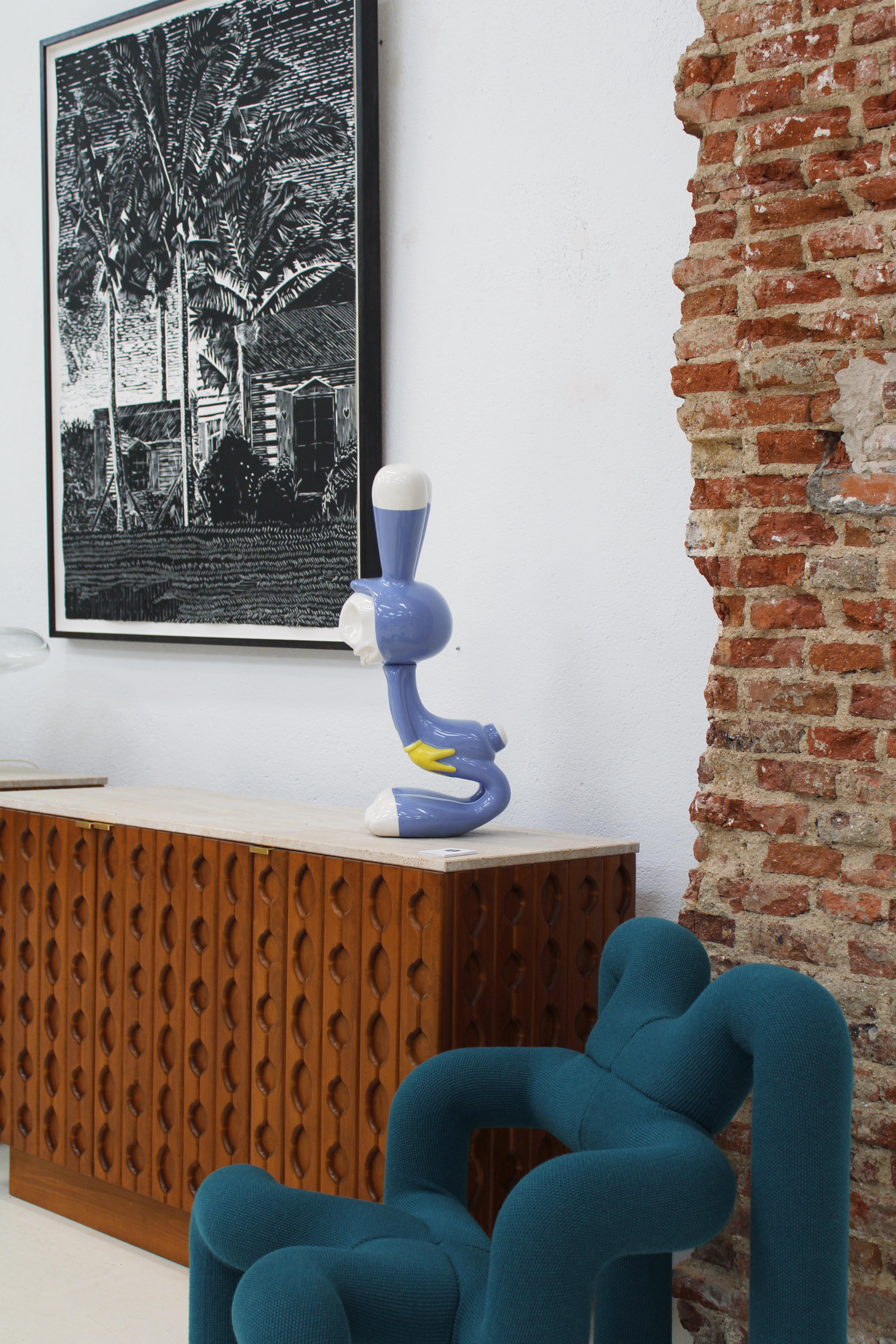 Paire de buffets italiens contemporains en bois massif et travertin en vente 2