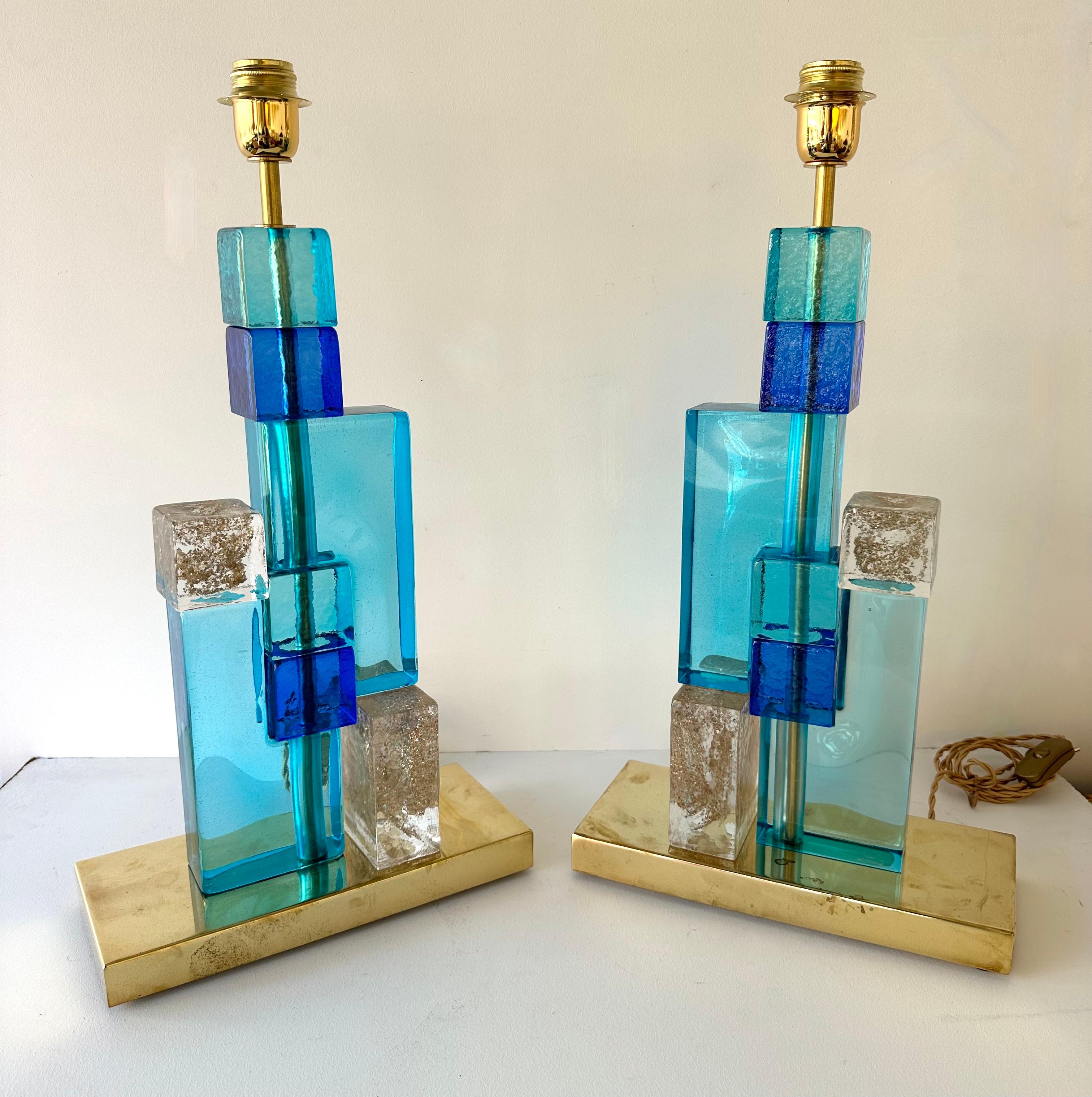 Italian Contemporary Pair of Lamps Blue Gold Powder Cubic Murano Glass and Brass, Italy For Sale
