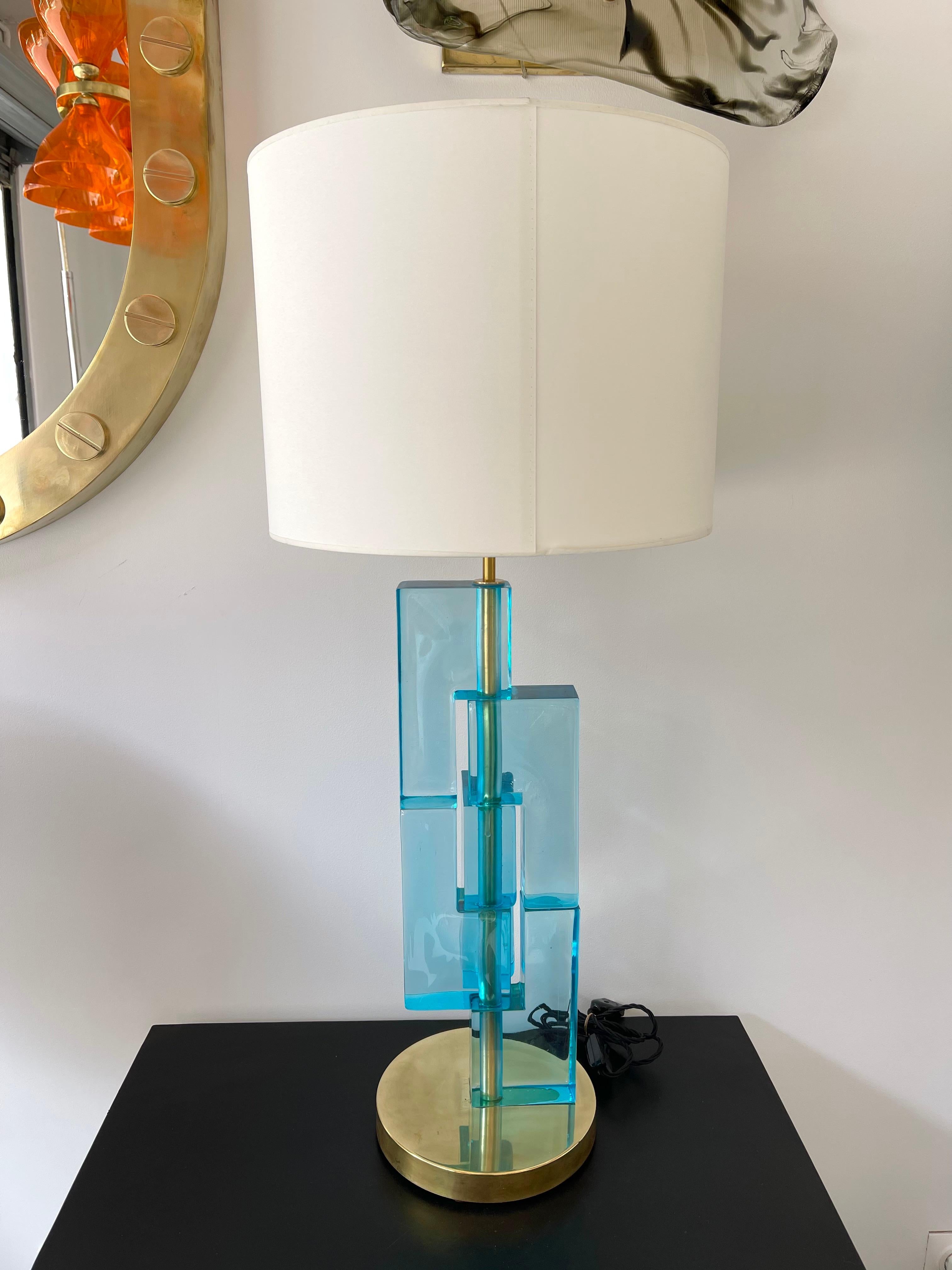 Huge pair of contemporary table or bedside lamps cubic pressed blue lagoon Murano glass block and brass base. Few exclusive production. In the style of Mazzega, Veronese, Poliarte, Venini, Vistosi, Carlo Aldo Nason, Toni Zuccheri for
