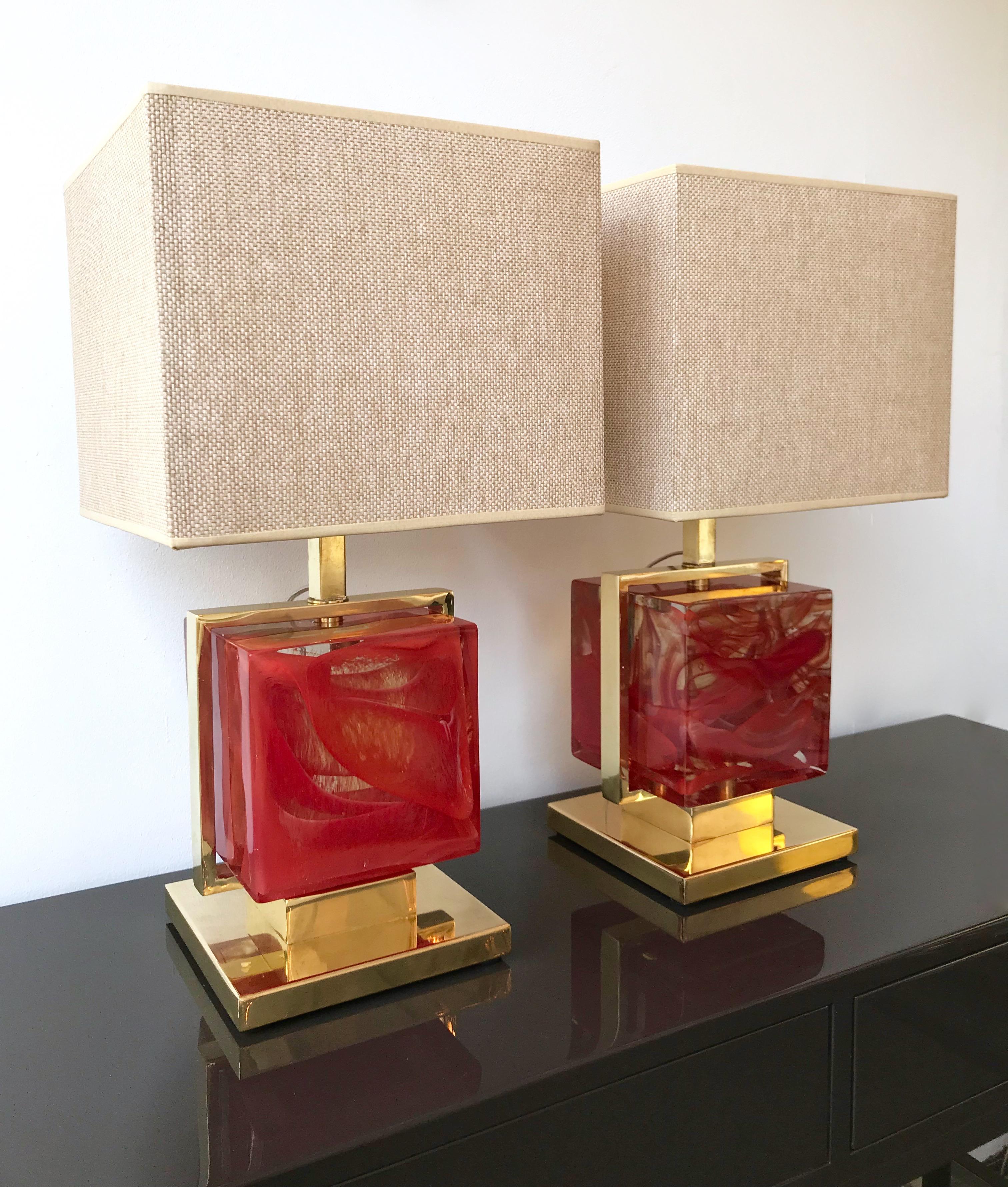 Contemporary Pair of Lamps Brass Cage Murano Glass Cube, Italy (Italienisch)