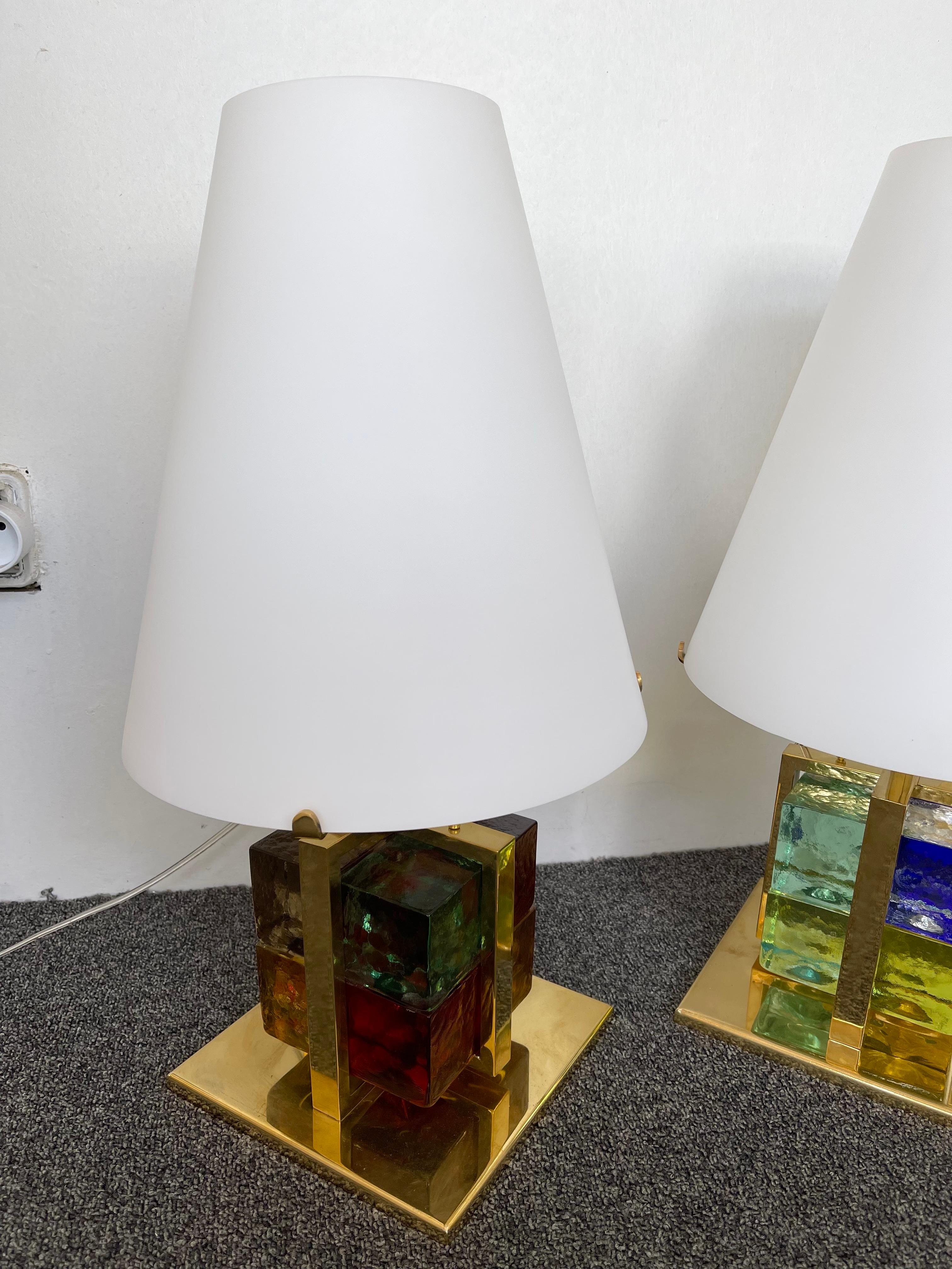 Contemporary Pair of Lamps Brass Cage Murano Glass Cube, Italy In New Condition For Sale In SAINT-OUEN, FR