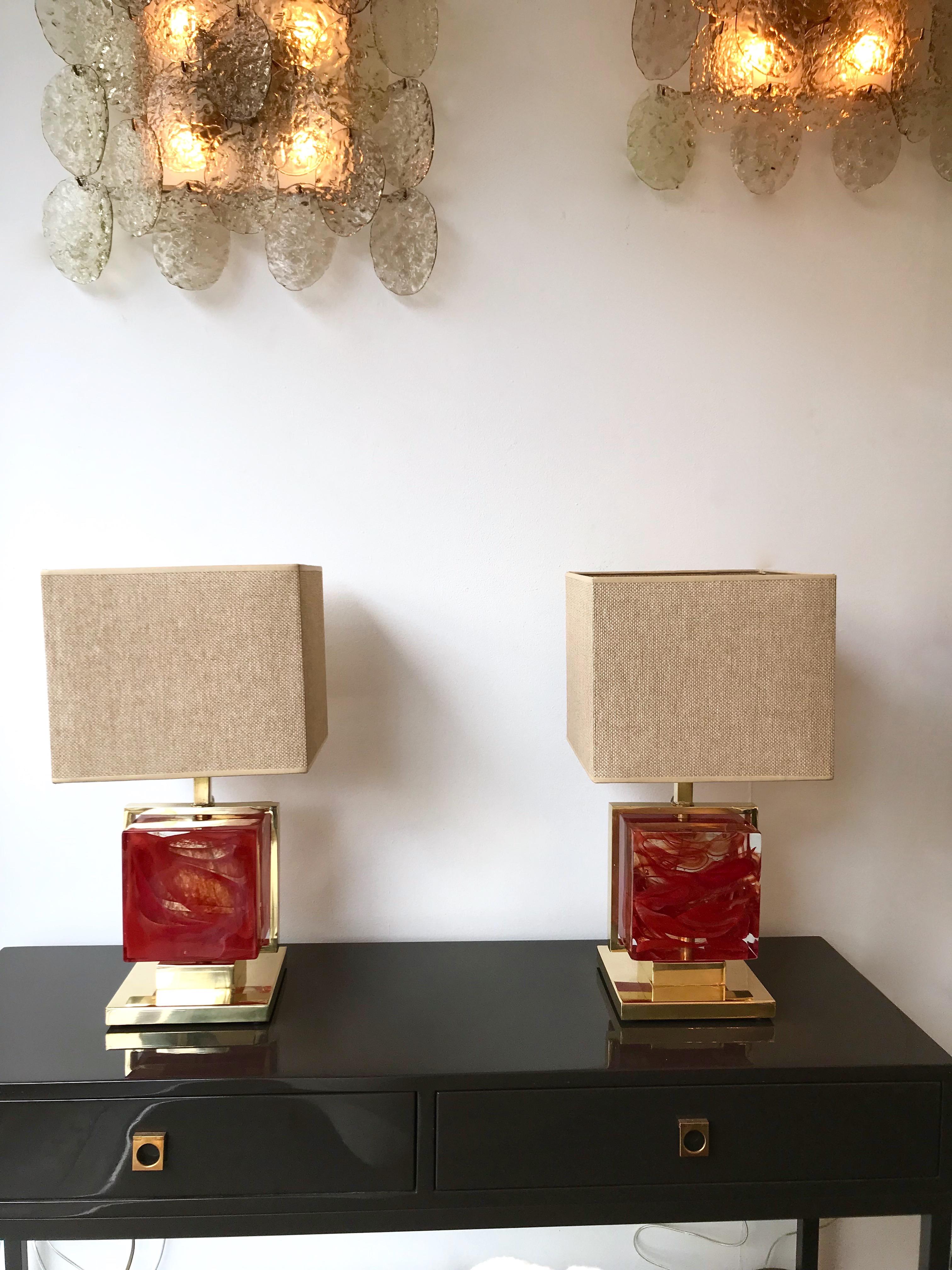 Contemporary Pair of Lamps Brass Cage Murano Glass Cube, Italy (Messing)