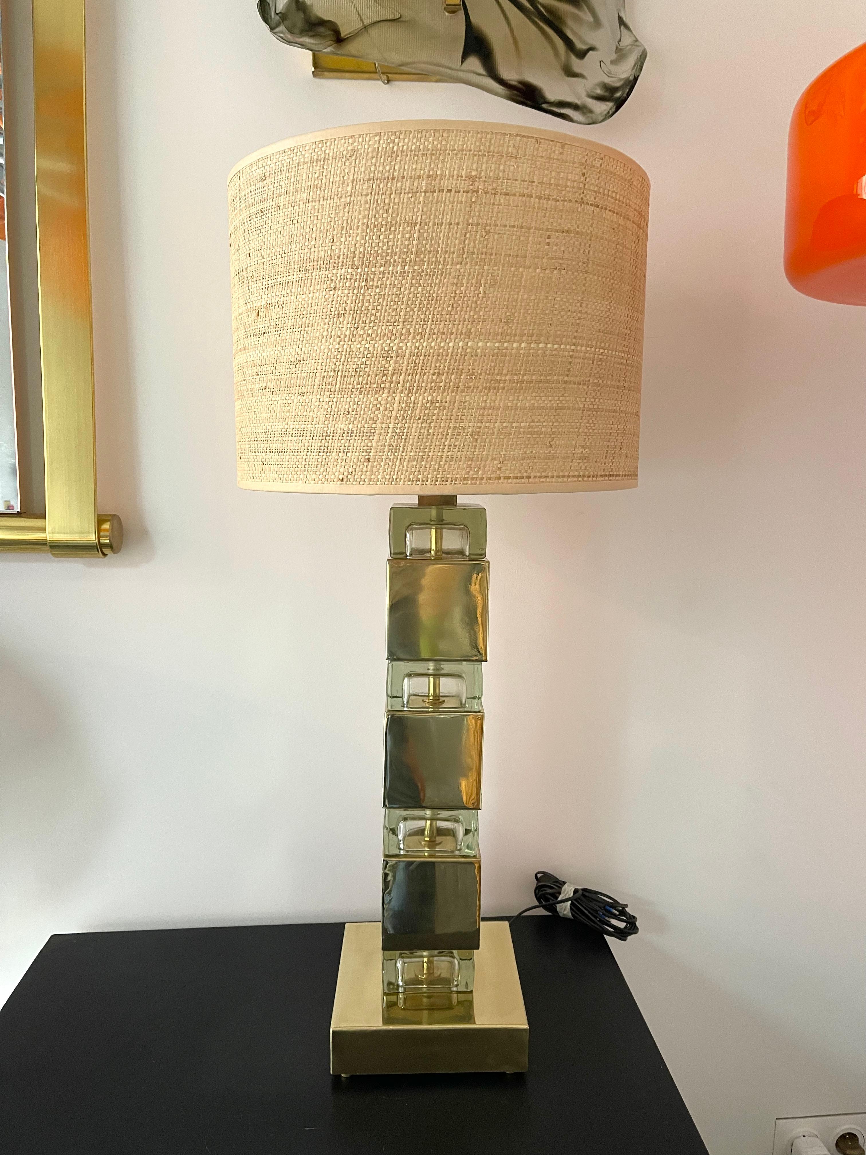 Contemporary Pair of Lamps Brass Column Cube Murano Glass, Italy 3