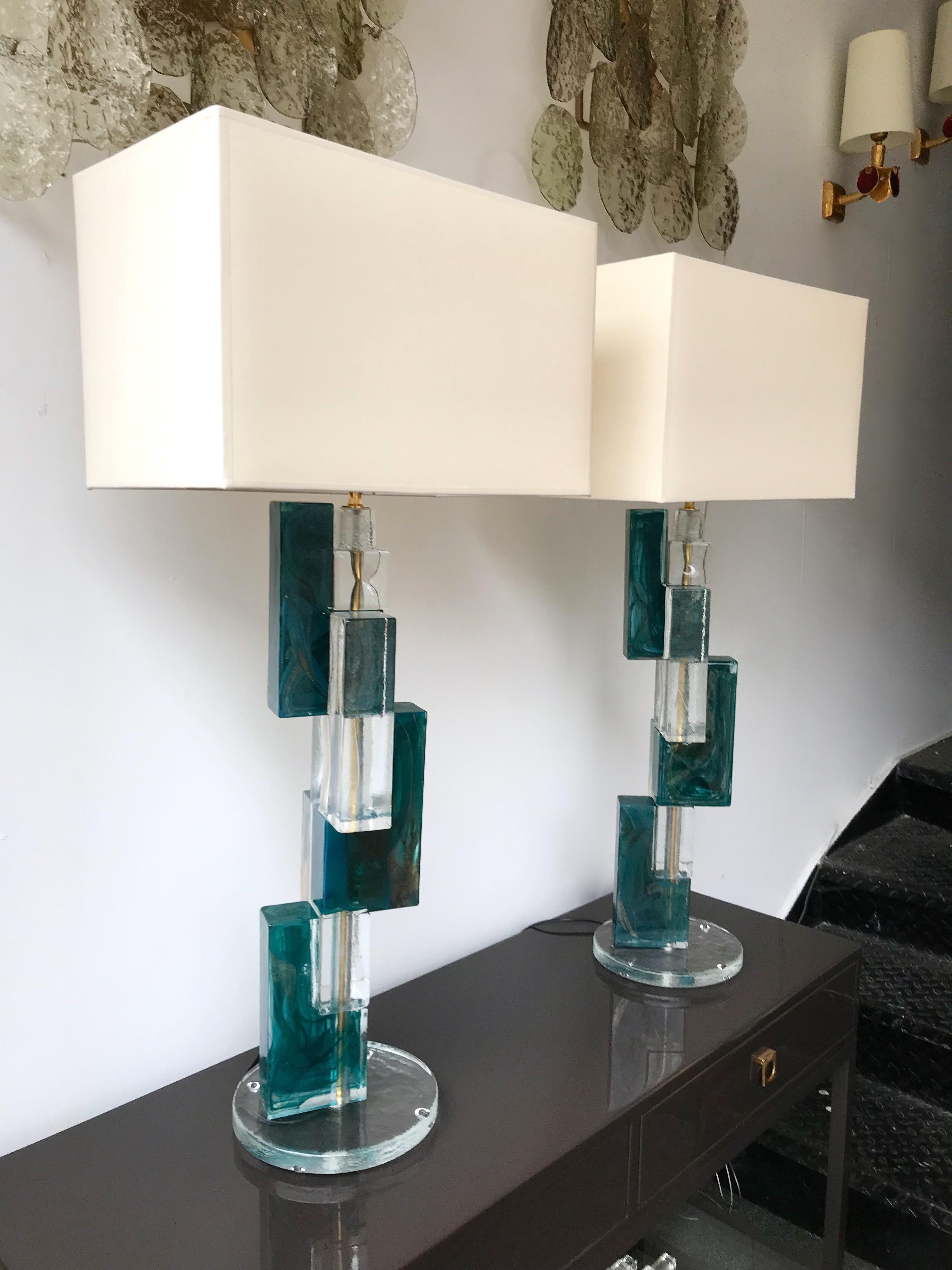 Contemporary Pair of Lamps Cubic Murano Glass and Brass 7