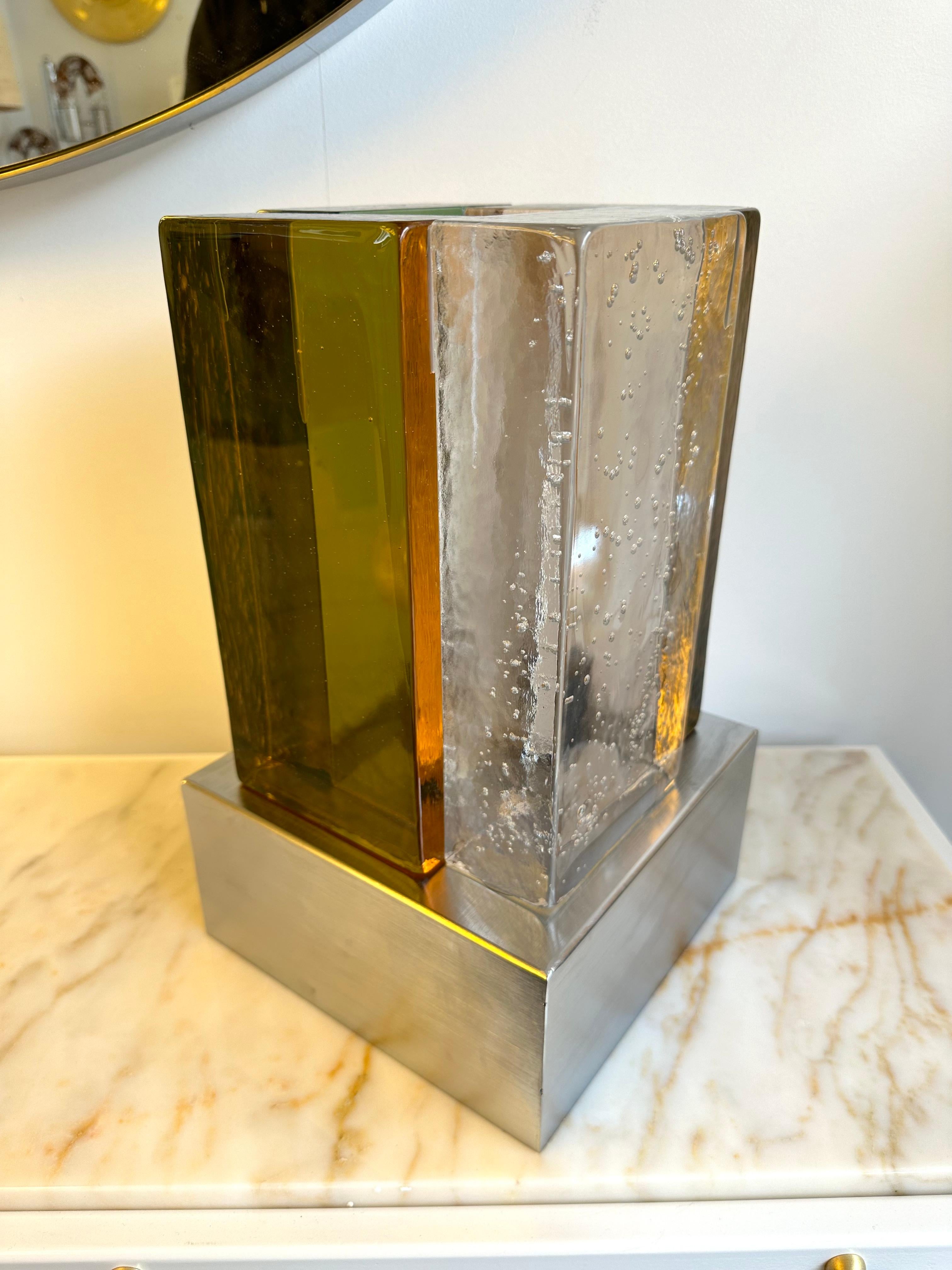 Zeitgenössisches Lampenpaar aus kubischem Murano-Glas und rostfreiem Stahl, Italien (21. Jahrhundert und zeitgenössisch) im Angebot
