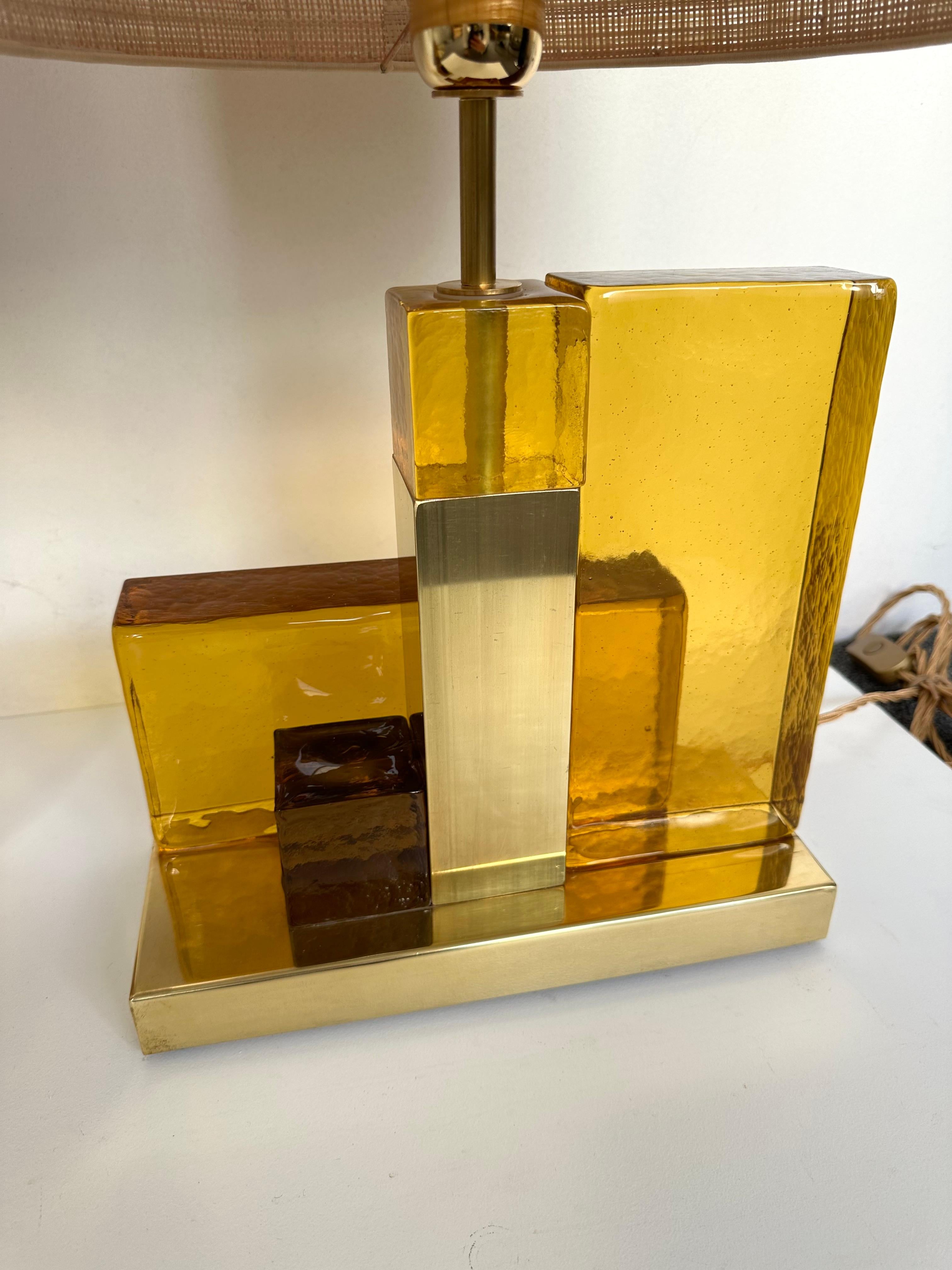 Contemporary Lampenpaar Cubic Yellow Amber Murano Glas und Messing, Italien im Angebot 4