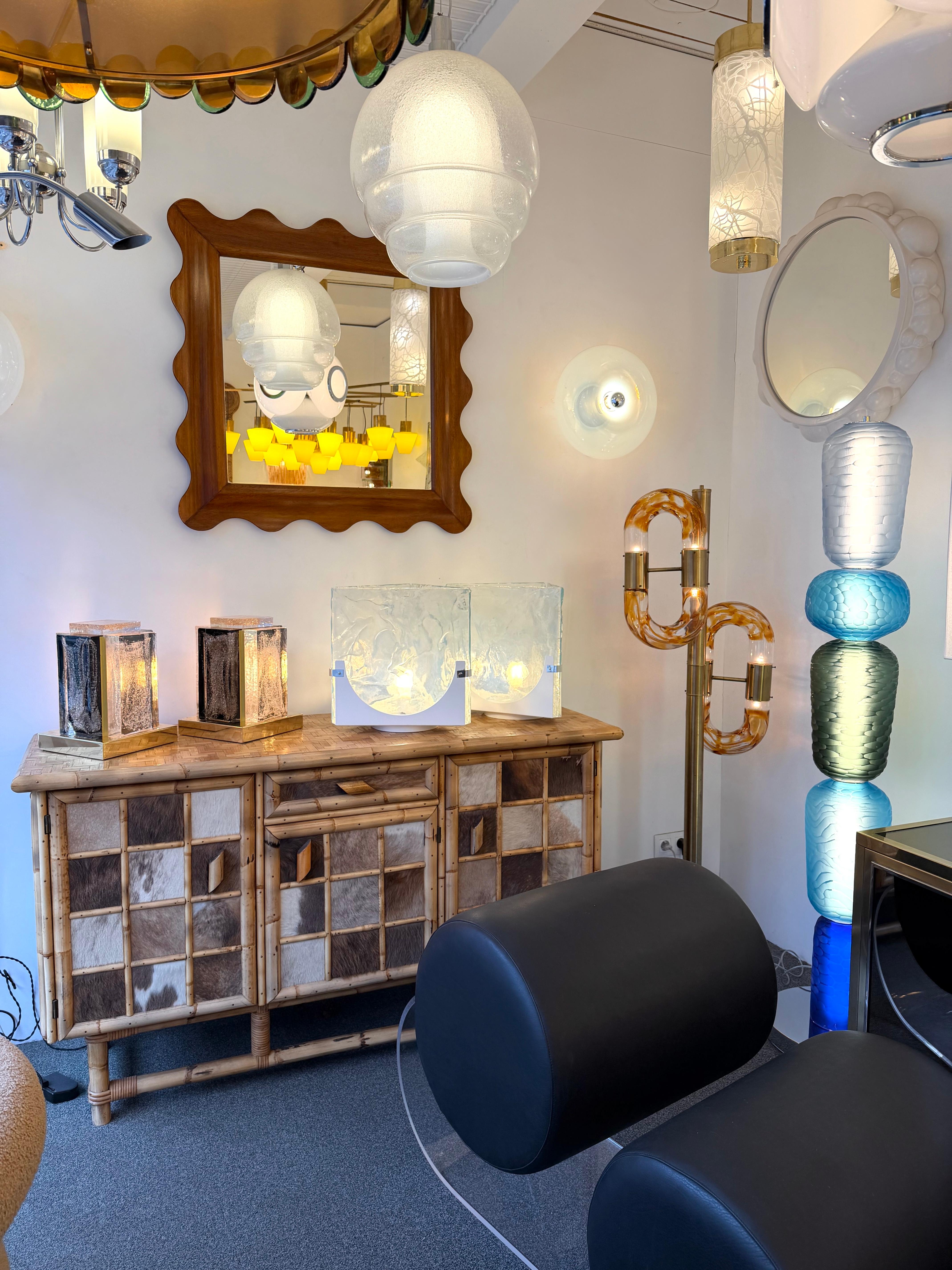Zeitgenössisches Lampenpaar aus kubischem Muranoglas mit Goldpulver und Messing, Italien im Angebot 6