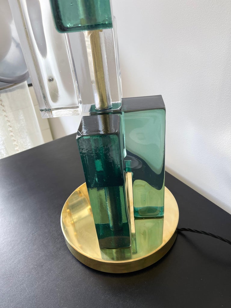 Contemporary Pair of Lamps Green Cubic Murano Glass and Brass, Italy For Sale 5