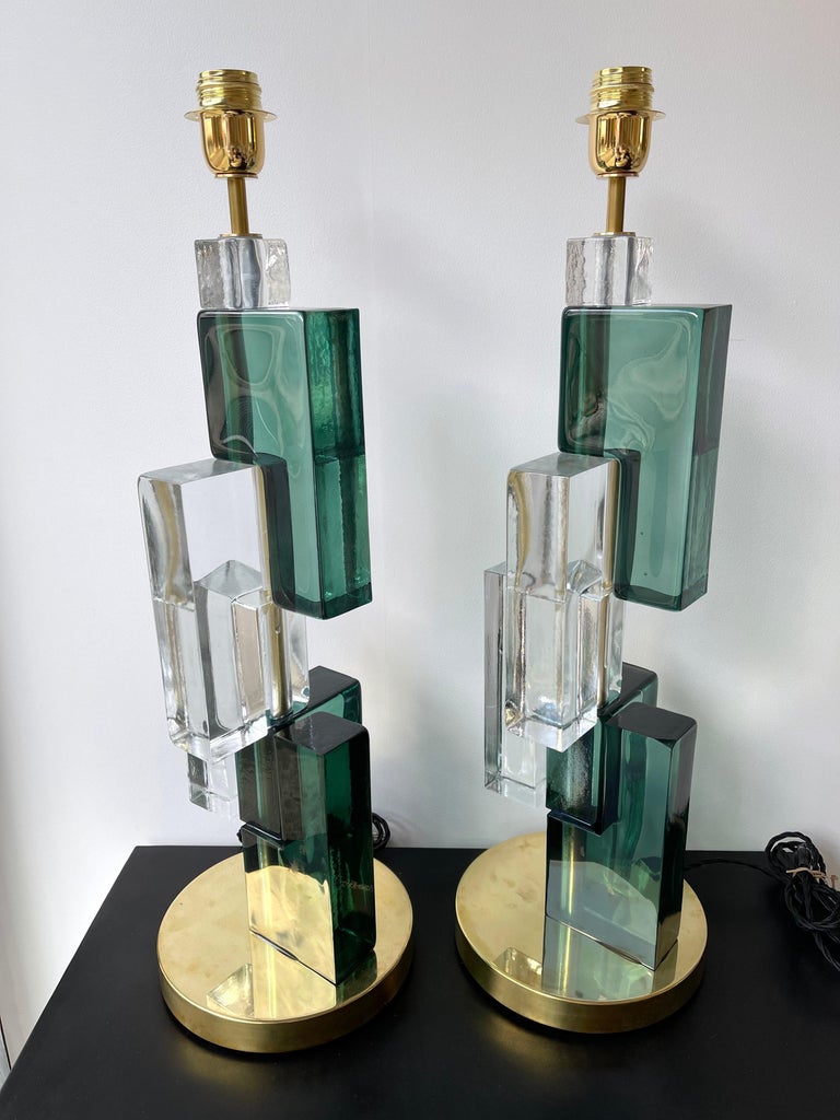 Contemporary Pair of Lamps Green Cubic Murano Glass and Brass, Italy For Sale 6