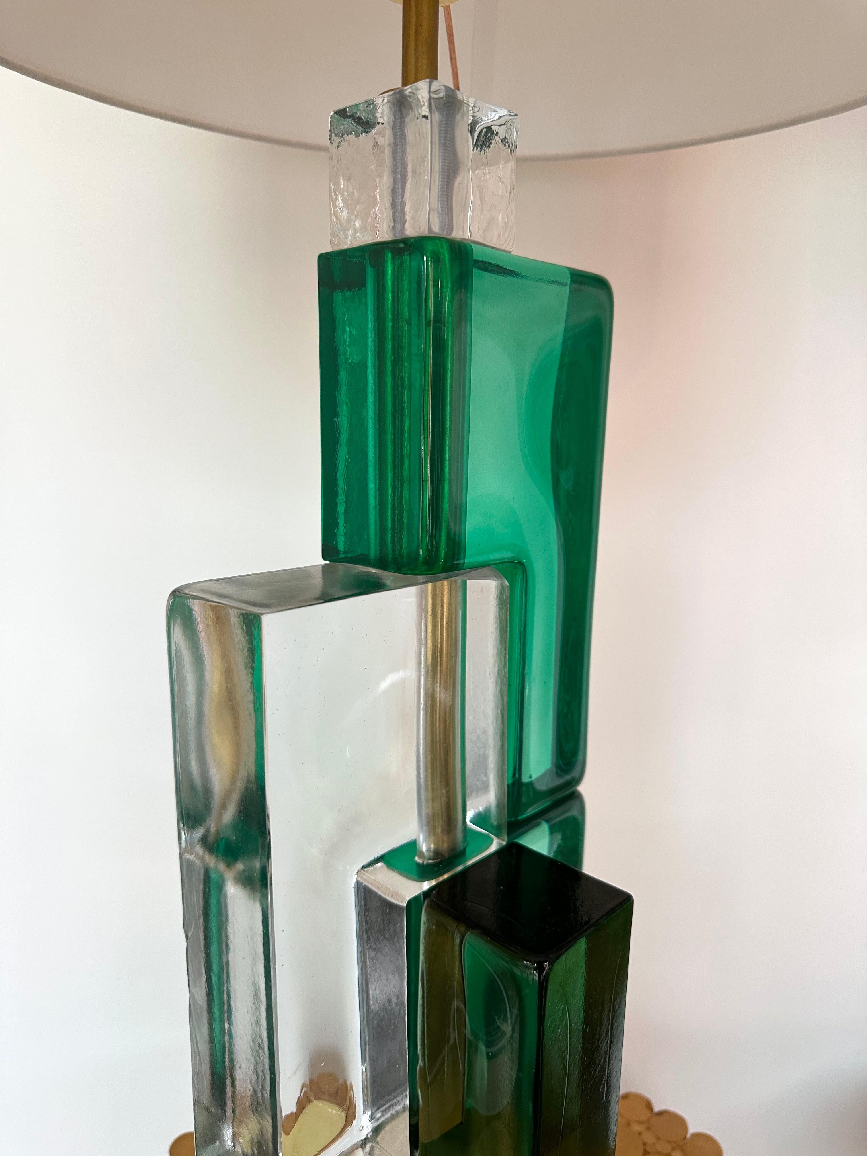 Contemporary Pair of Lamps Green Cubic Murano Glass and Brass, Italy In New Condition In SAINT-OUEN, FR