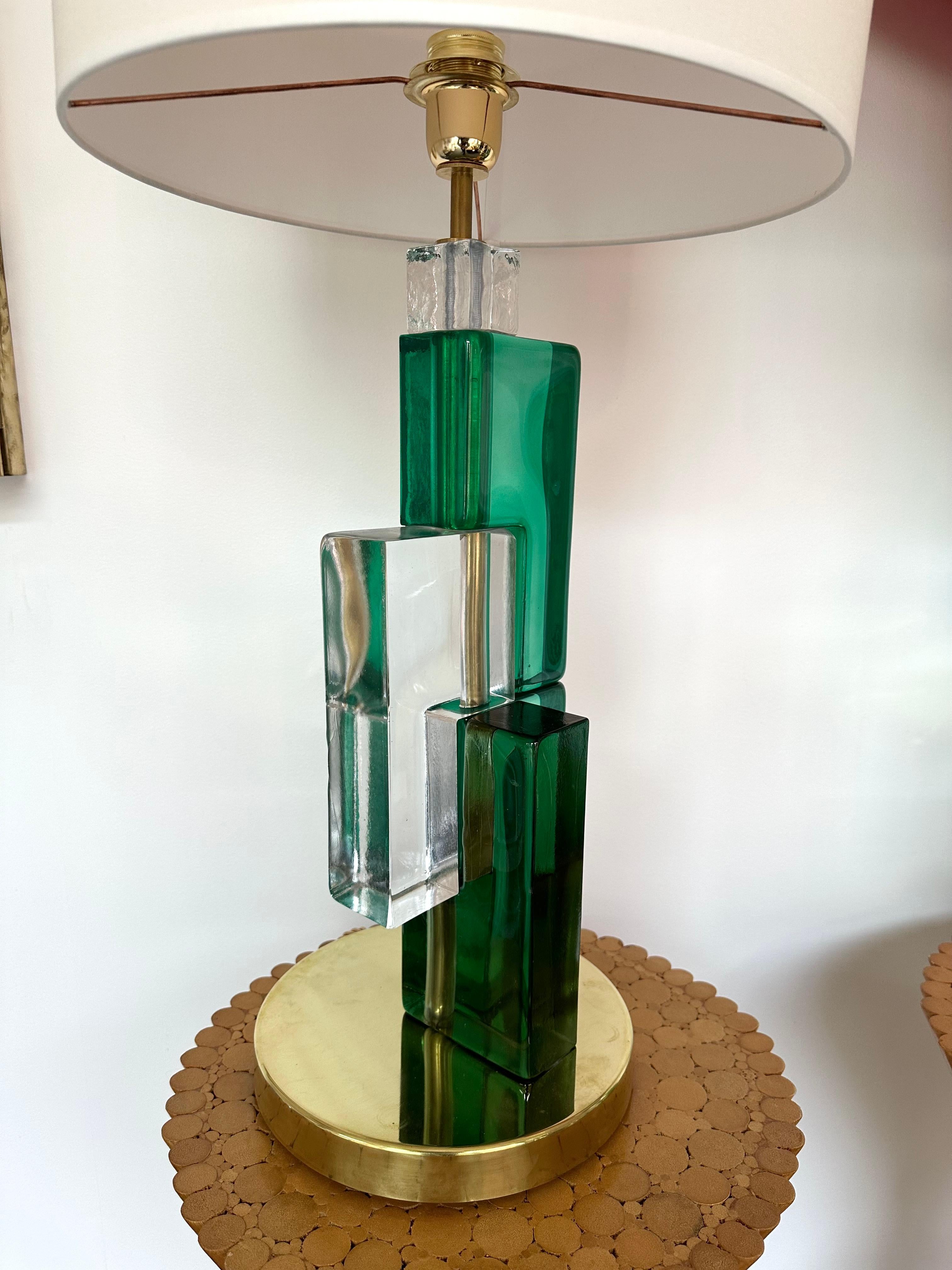 Contemporary Pair of Lamps Green Cubic Murano Glass and Brass, Italy 1