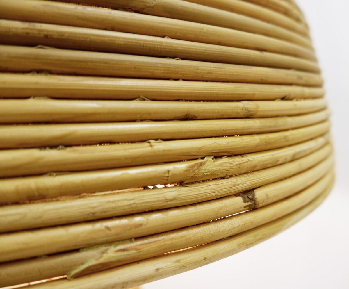 Moderne Paire de grandes lampes de table contemporaines en laiton et bambou, Italie  en vente