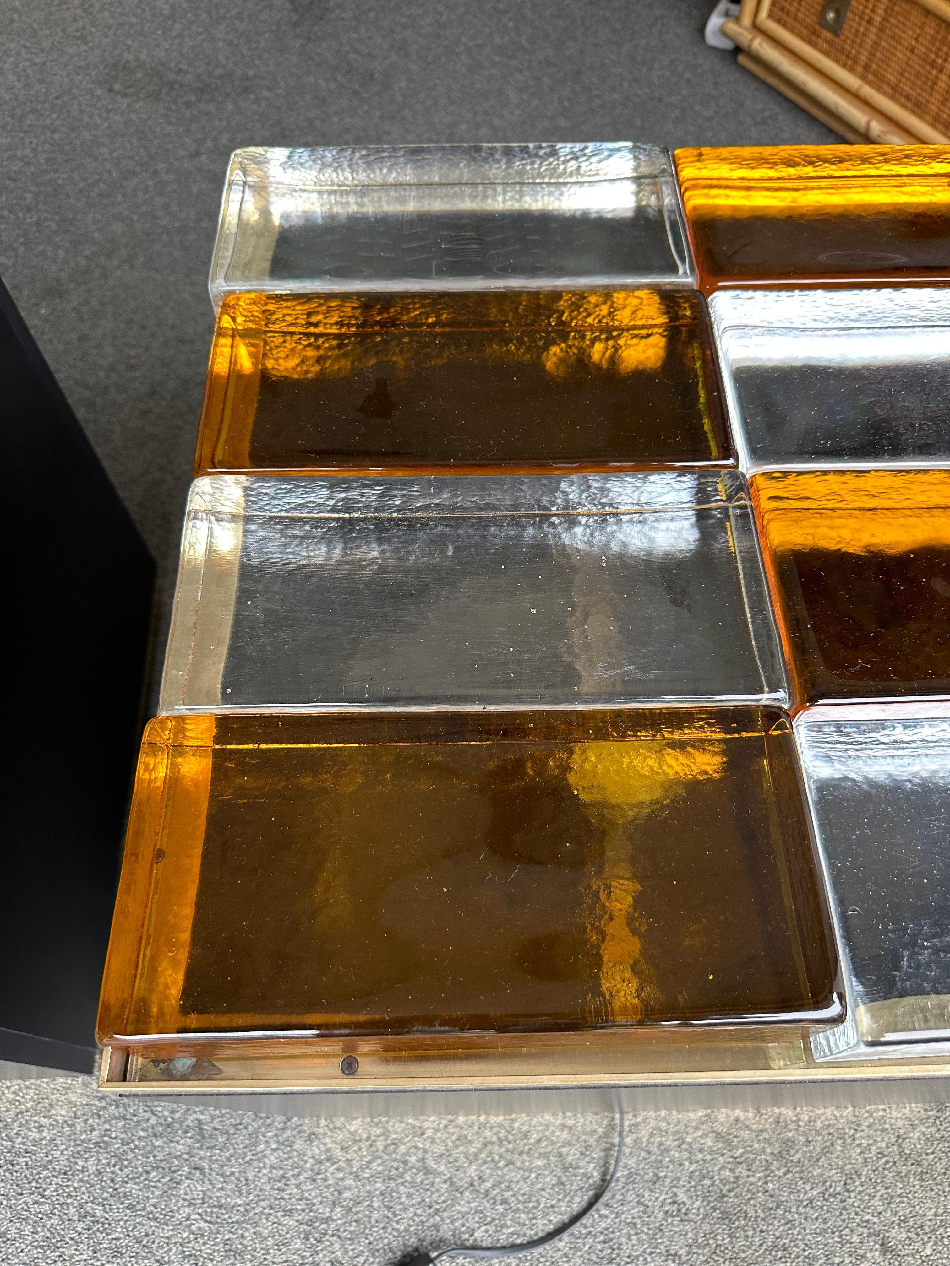 Coppia di tavolini contemporanei in vetro di Murano e ottone, Italia in vendita 6