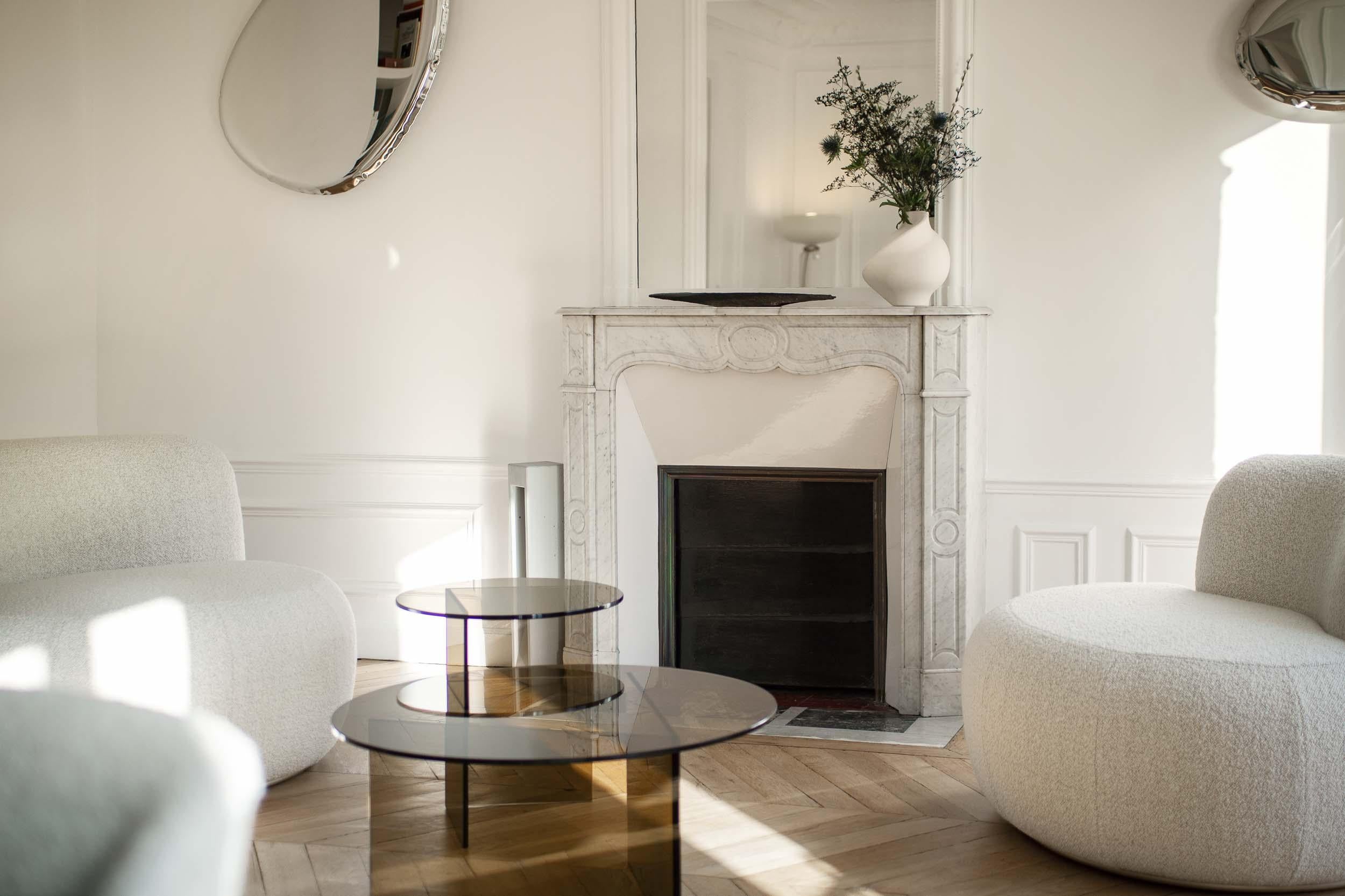 Contemporary Pair of Lounge Chair 'B-15Z' White Bouclé Dedar Karakorum Col.007 In Excellent Condition For Sale In Paris, FR