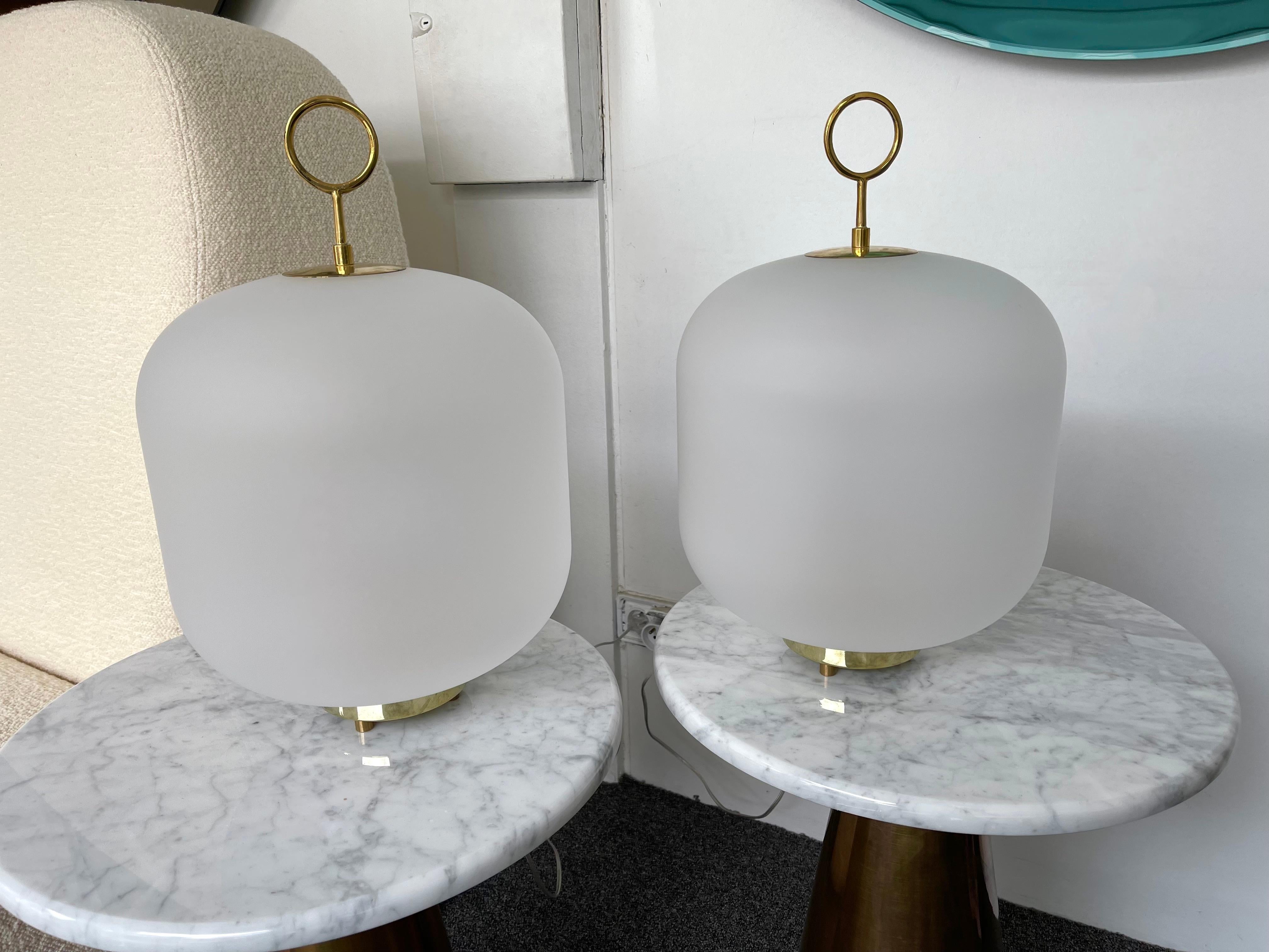 Pair of Contemporary italian design Large size of the Can lamp model, Murano glass and brass. Small artisanal production from Murano. In the mood of Mid-Century Modern, Jean Royere, Stilnovo, Arteluce, Arredoluce, Venini, Vistosi, Mazzega, Esperia,